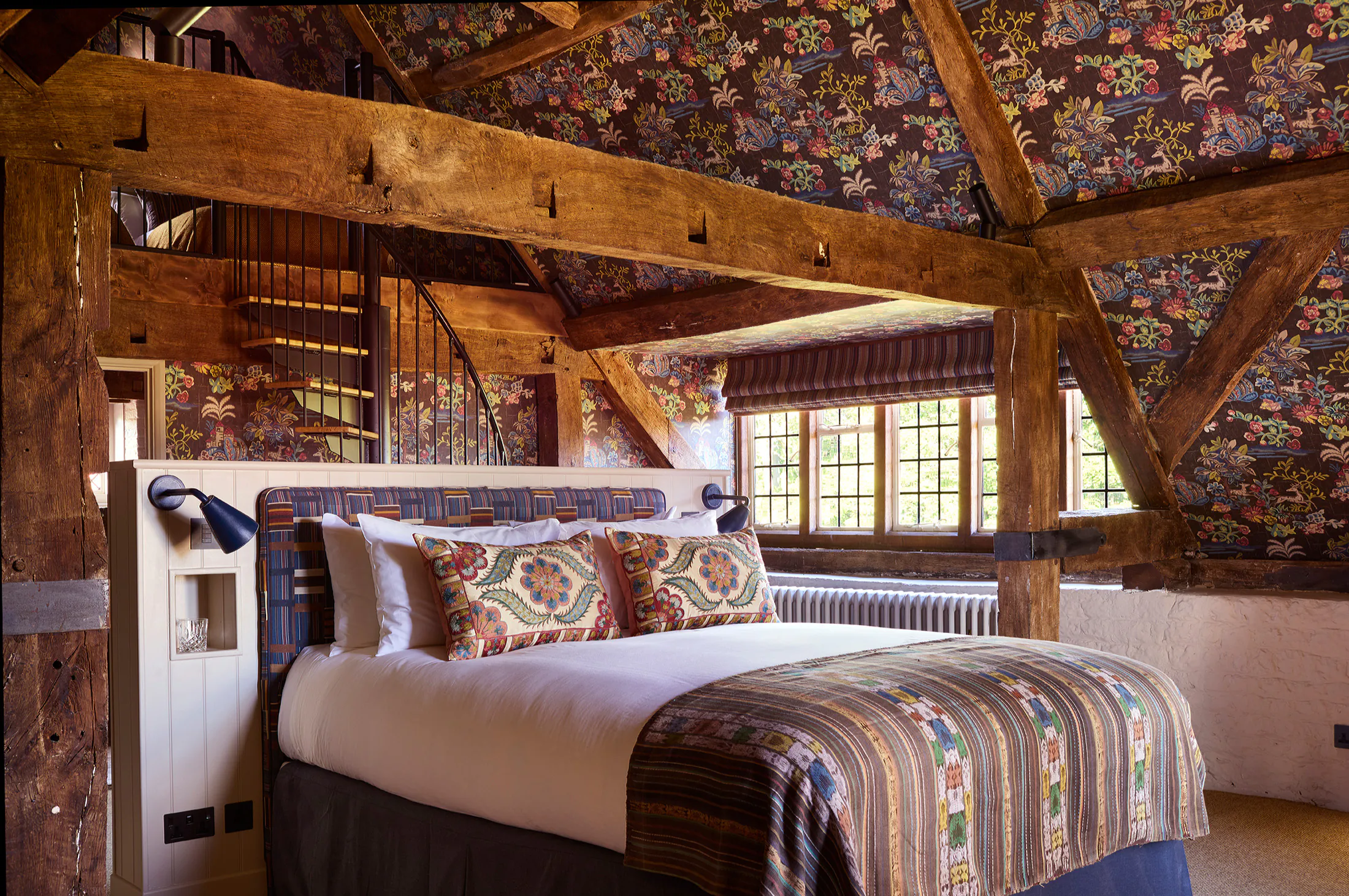 Domus-Stay-Cotswolds-Henley-country-home-to-rent-Chiltern-Manor (63)
