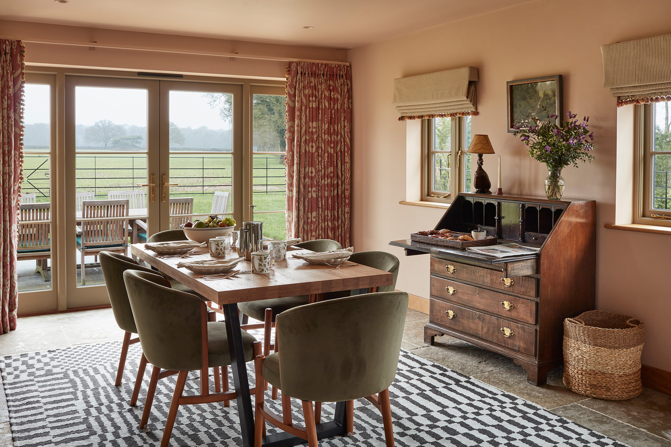 Domus-Stay-Cotswolds-Short-Stay-luxury-rental-Chiltern-Manor (5)