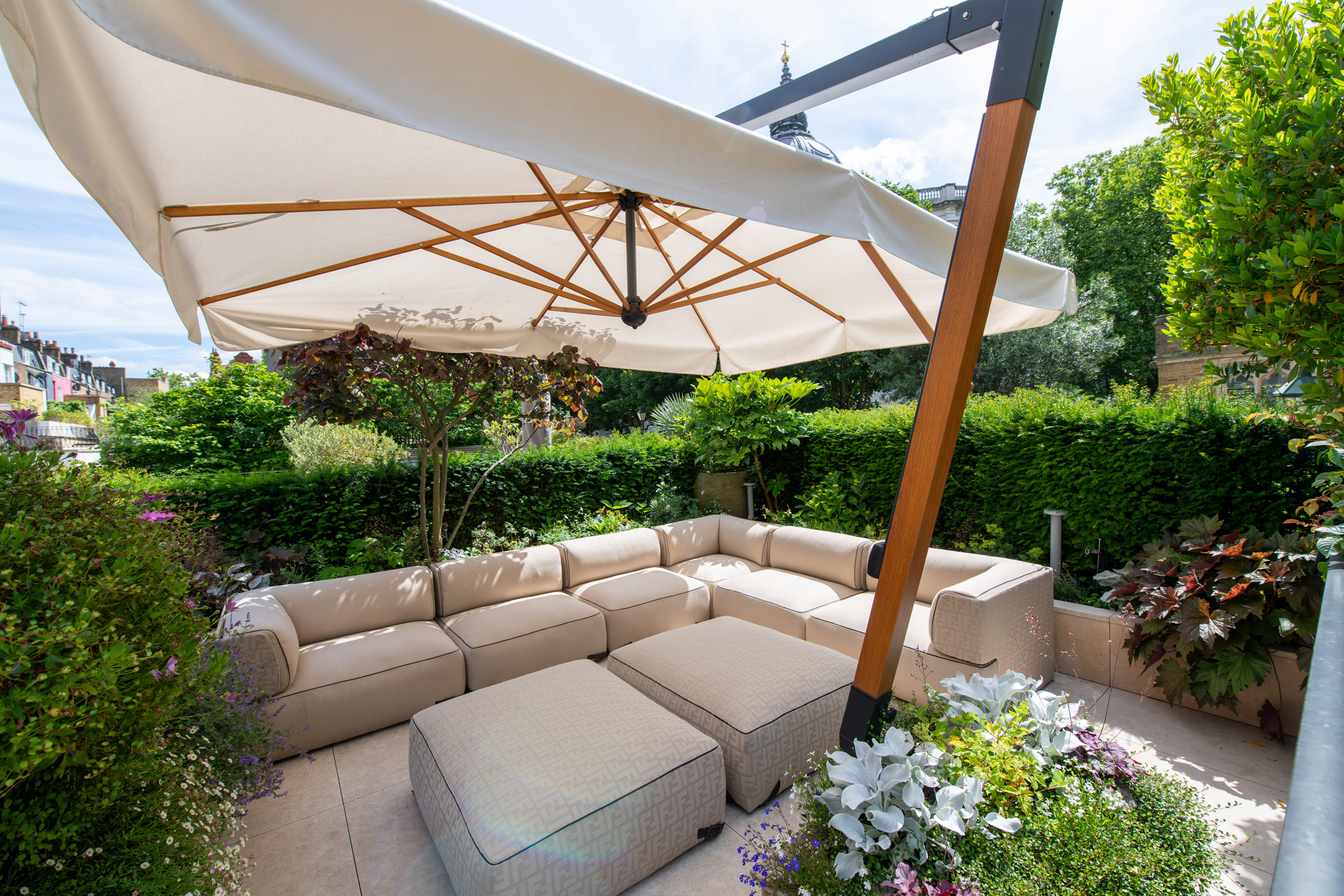 Domus-Stay-House-For-Rent-Holiday-Brompton-Square-Knightsbridge (34)