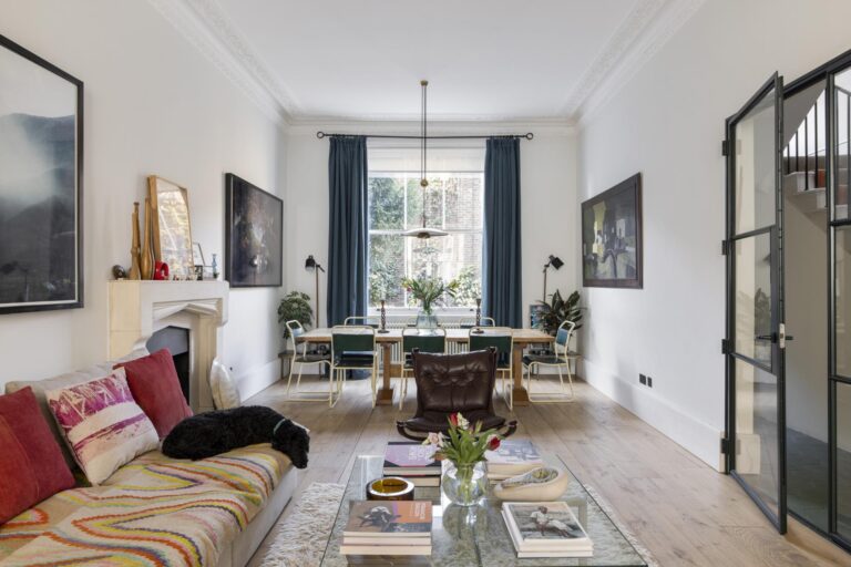 Upper Addison Gardens
