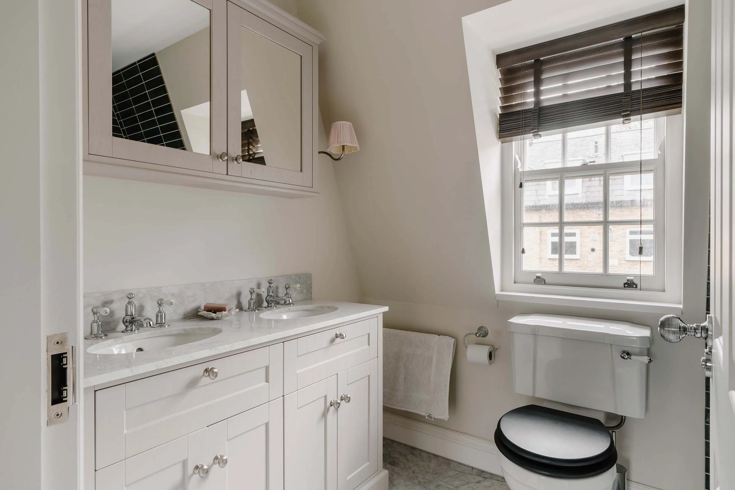 Domus-Stay-House-Mews-For-Rent-Boyne-Terrace (65)