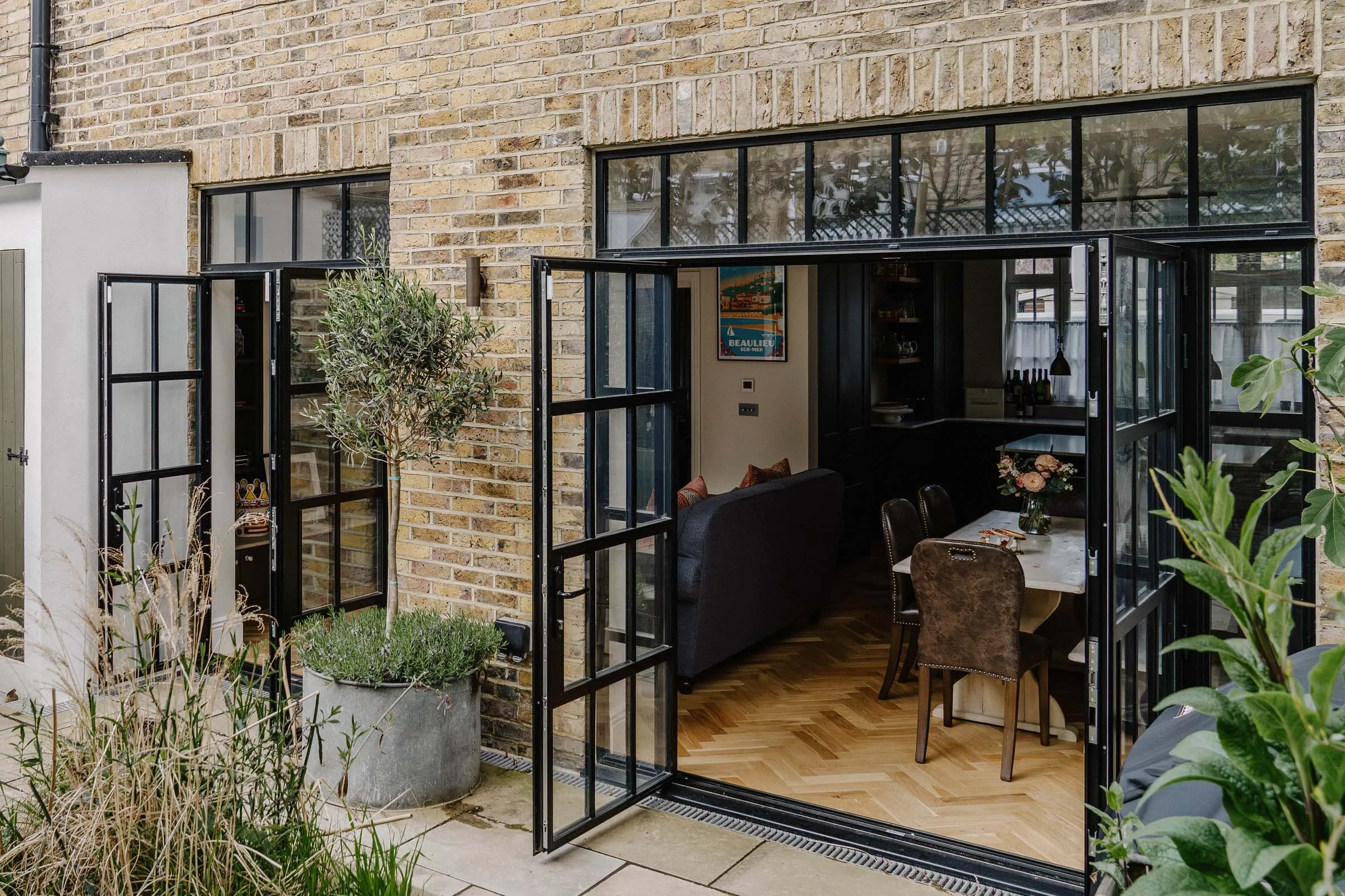 Domus-Stay-House-Mews-For-Rent-Boyne-Terrace (76)