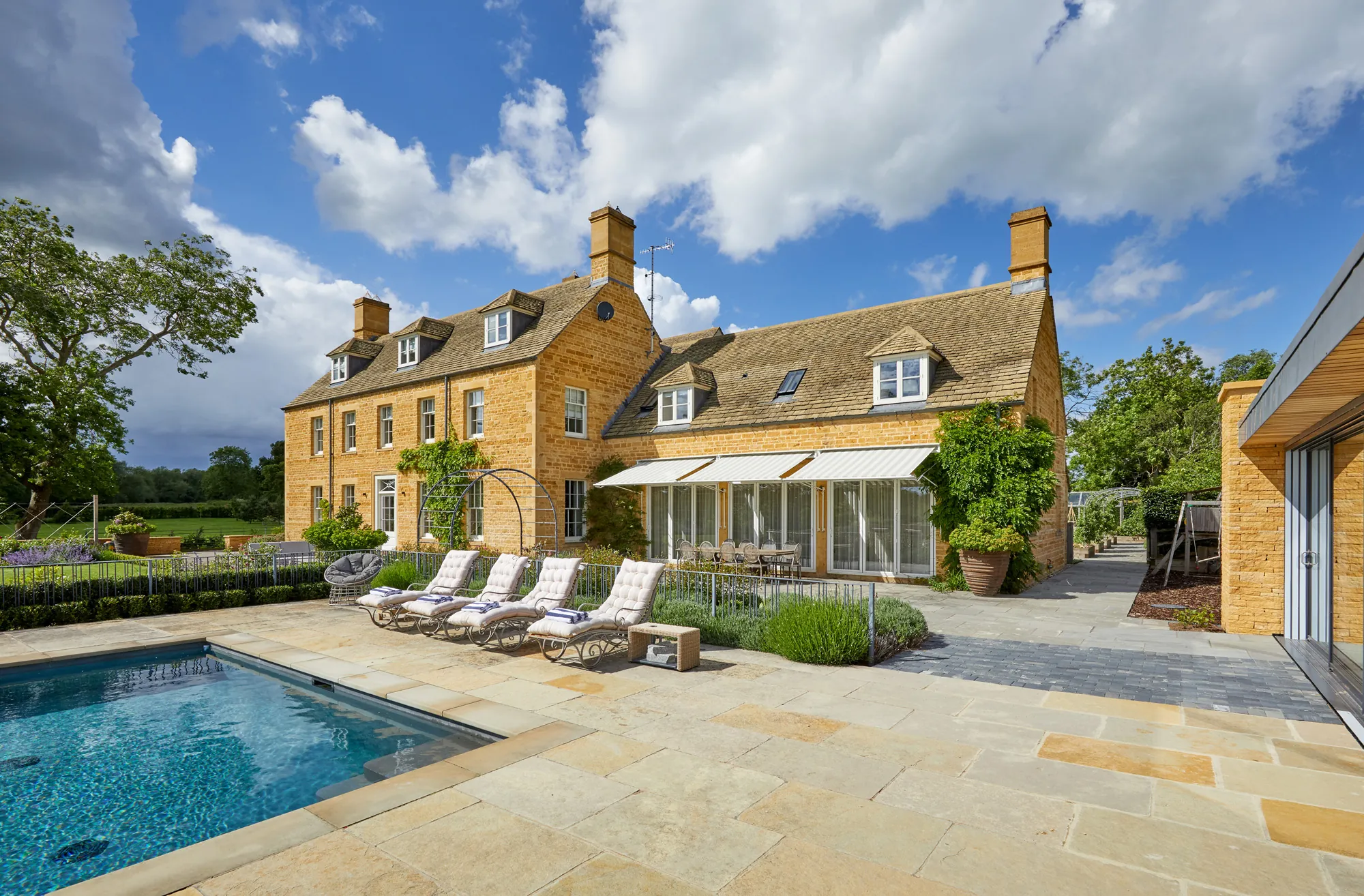 Domus-Stay-House-To-Rent-Cotswolds-Blakemore-Farm (32)