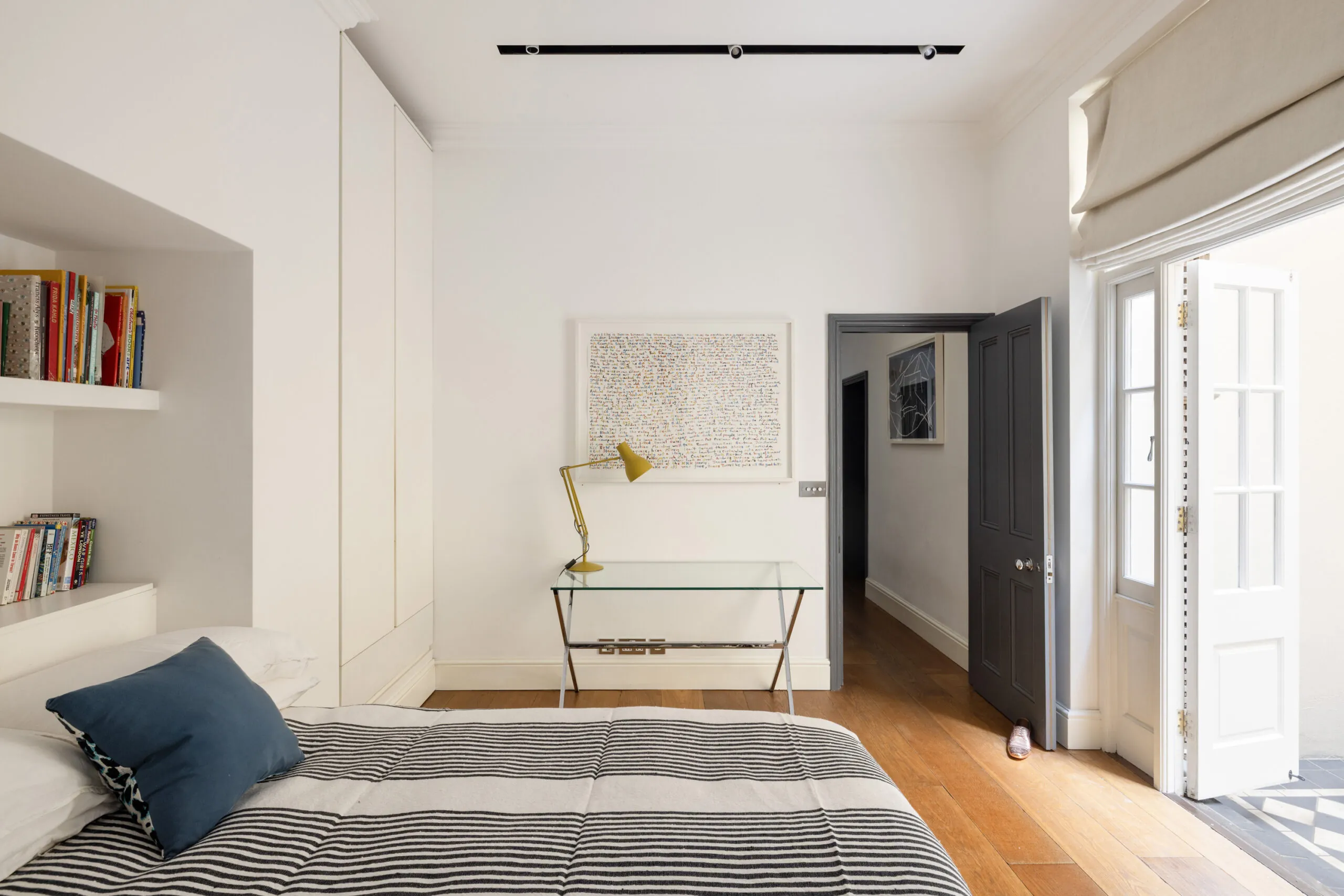 Domus-Stay-Kensington-Apartment-For-Rent-Palace-Gate-1_Lo (7)