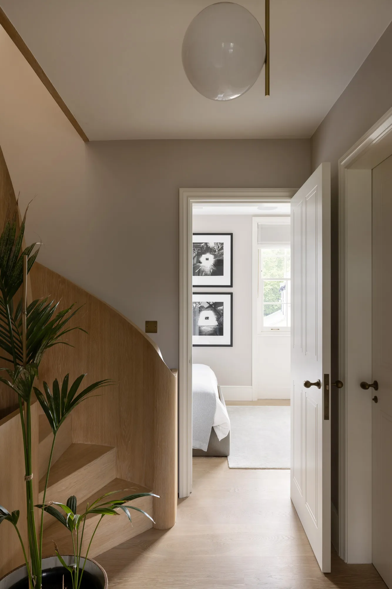 Domus-Stay-Knightsbridge-House-For-Rent-Brompton-Square-54_Lo (105)