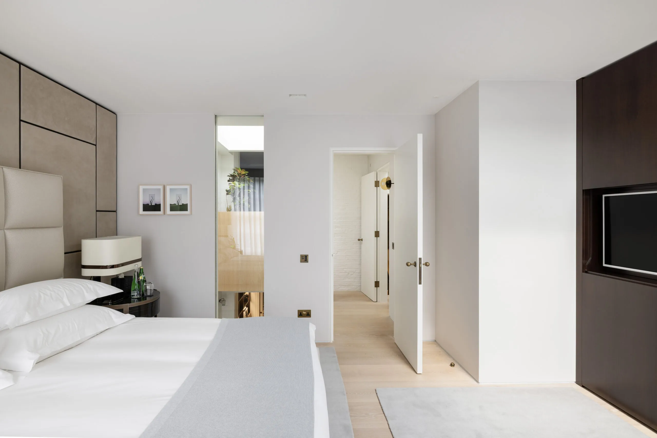 Domus-Stay-Knightsbridge-House-For-Rent-Brompton-Square-54_Lo (89)