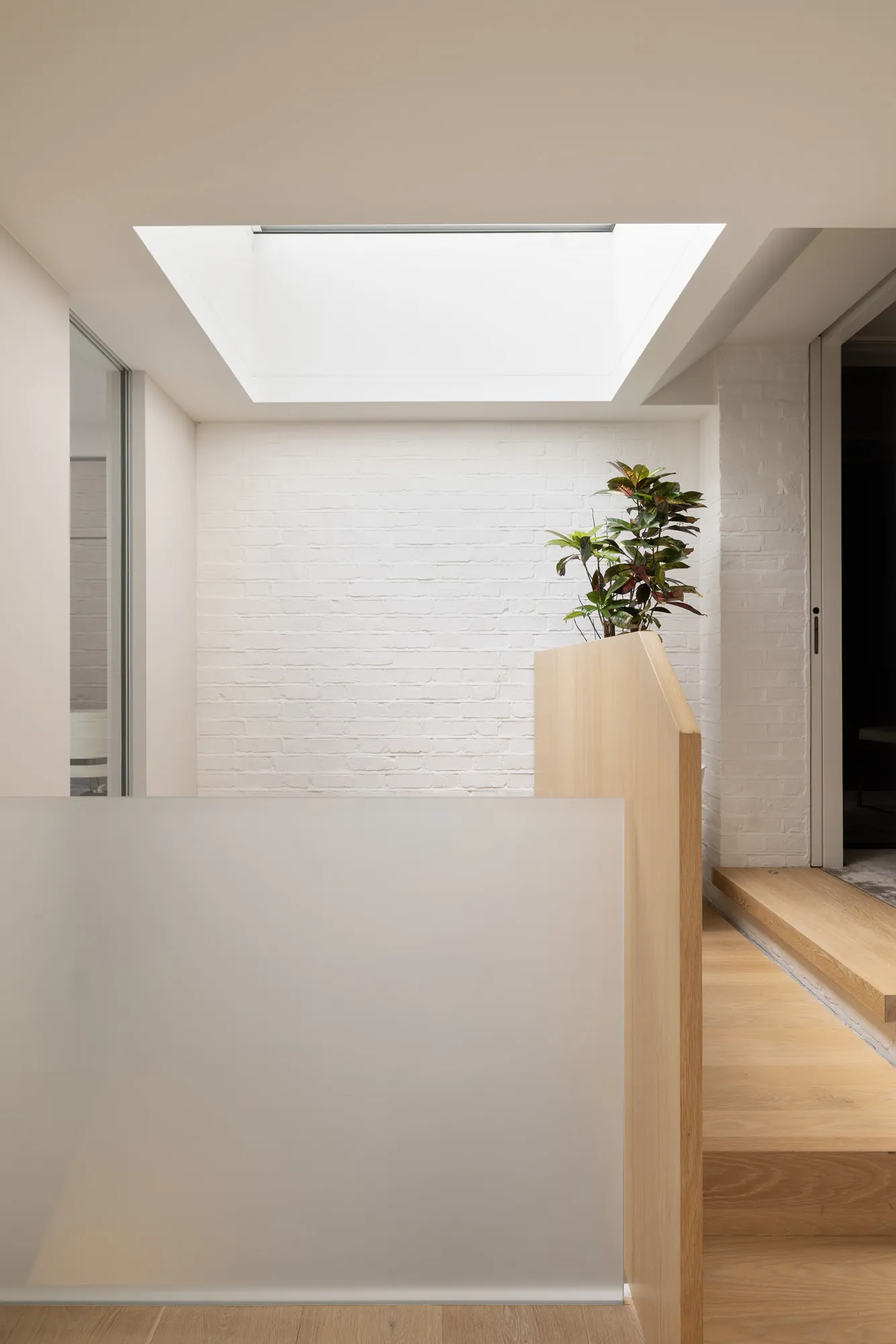 Domus-Stay-Knightsbridge-House-For-Rent-Brompton-Square-54_Lo (94)