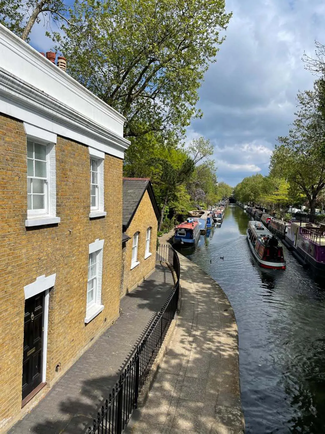 Domus-Stay-Little-Venice-House-For-Holiday-Stay-Junction-House (15)