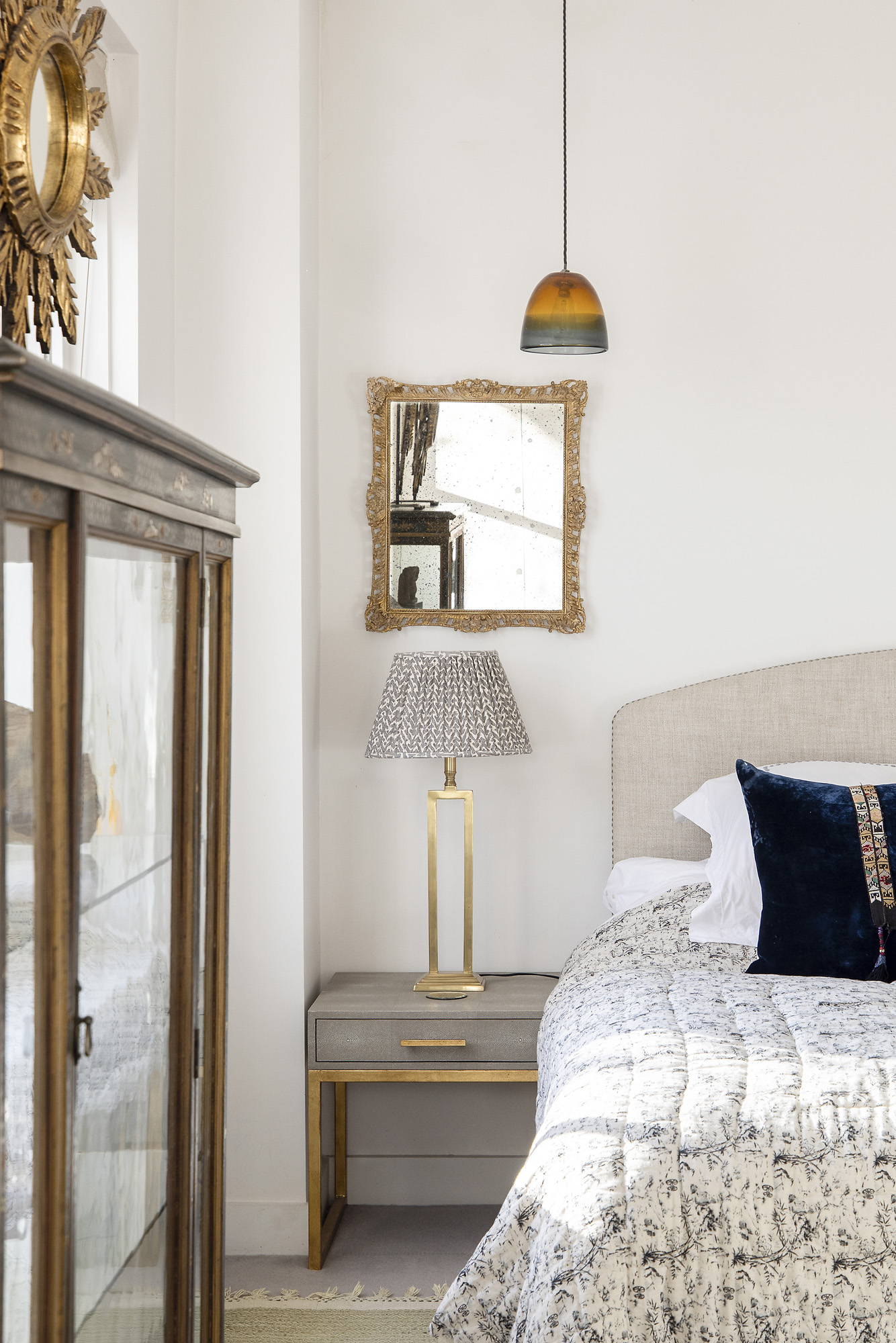 Domus – Stay – London – Property – For – Lettings – 11E – Porchester – Square – 5_Lo