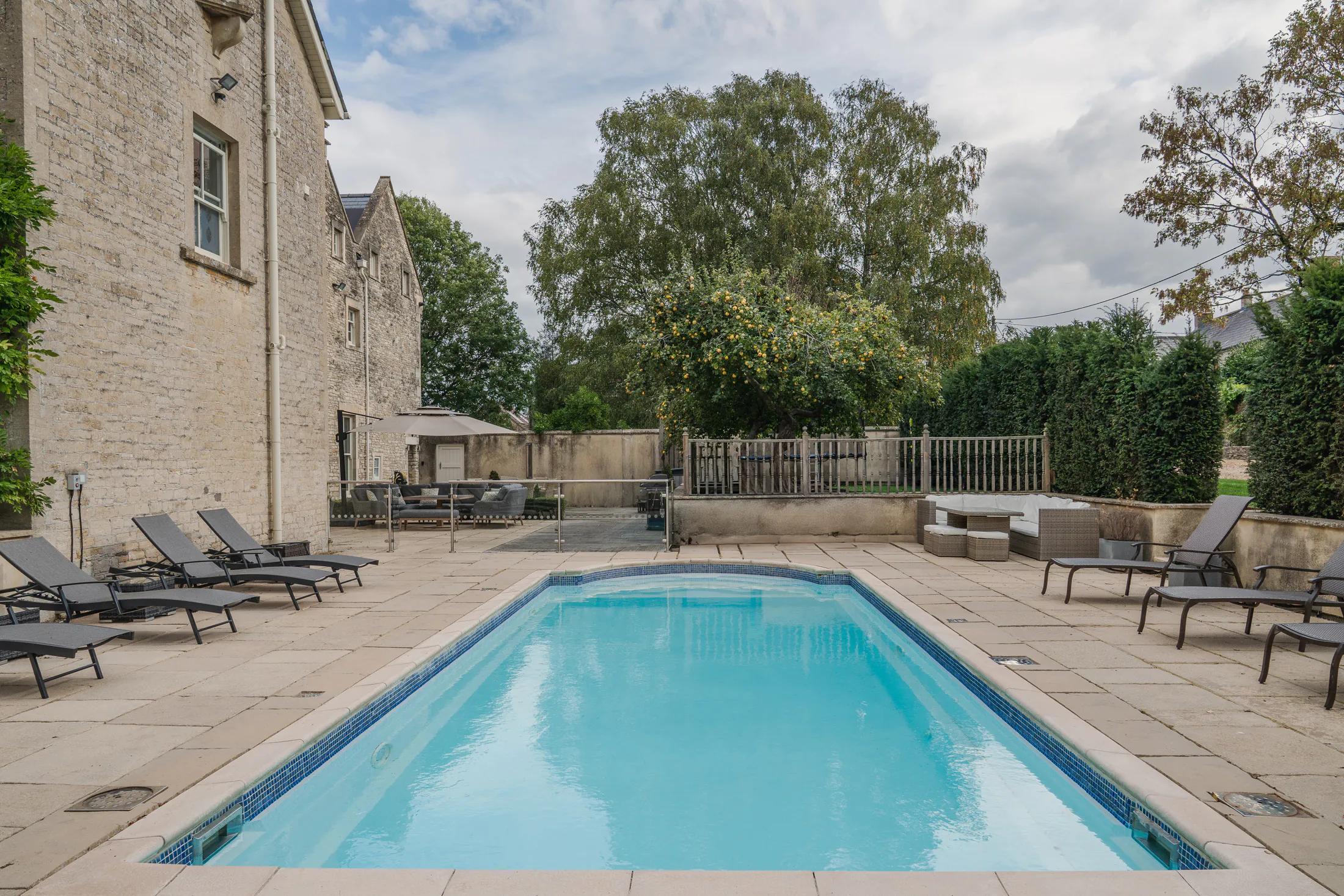 Domus-Stay-Luxury-Countryside-House-To-Rent-Burton-Cotswolds-LR (17) copy