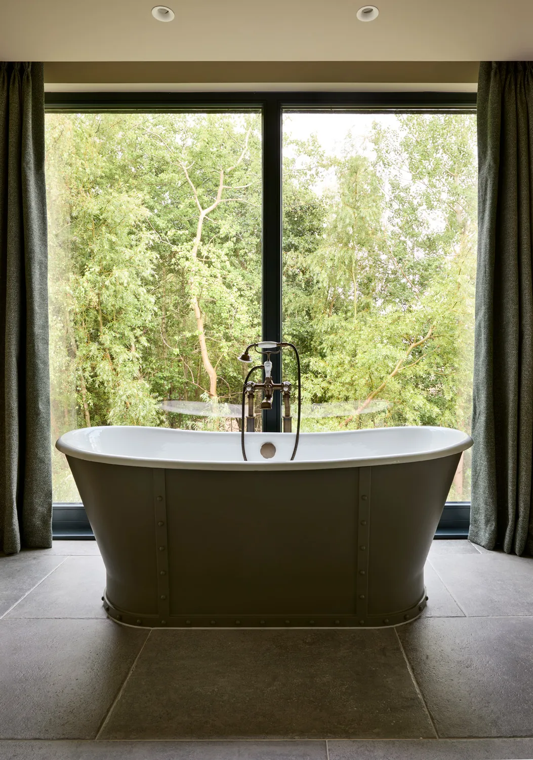 Domus-Stay-Luxury-Holiday-Rental-Cotswolds-Maison-Doree (52)