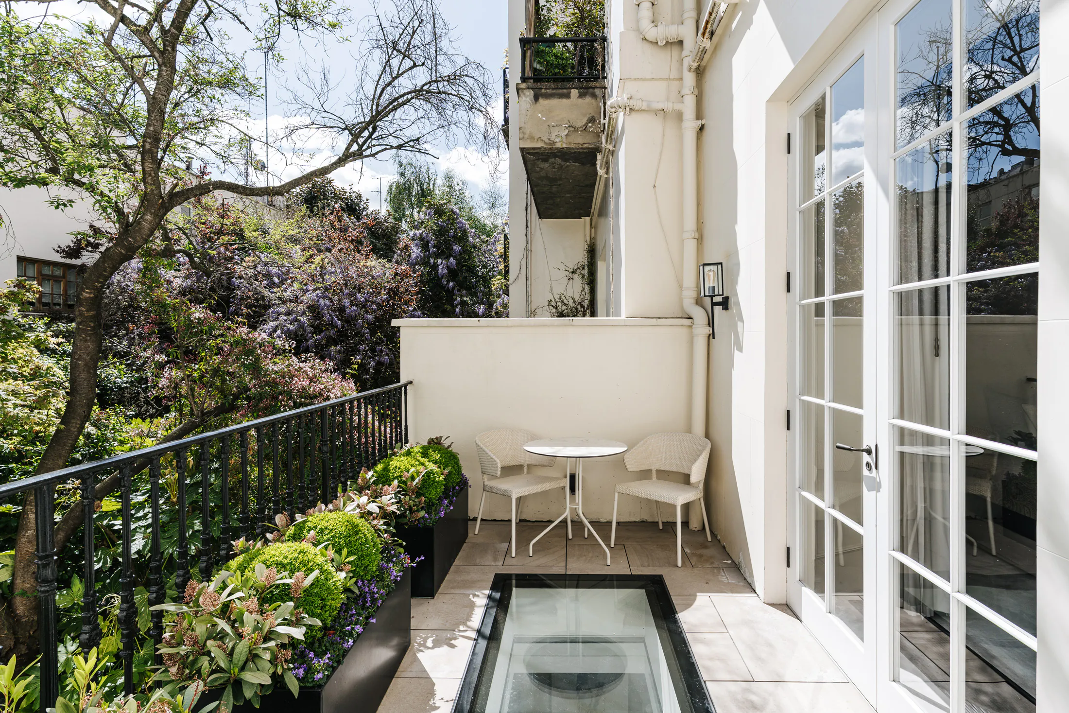 Domus-Stay-Luxury-London-Rental-Short-Stay Eaton-Square-LR (12)