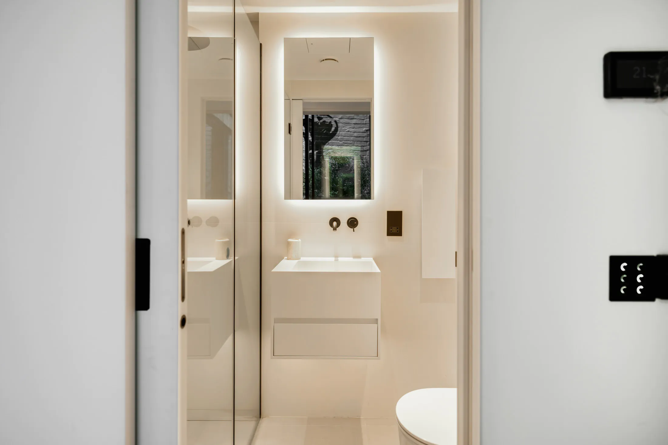 Domus-Stay-Luxury-Rental-House-Berkeley-Gardens(21)