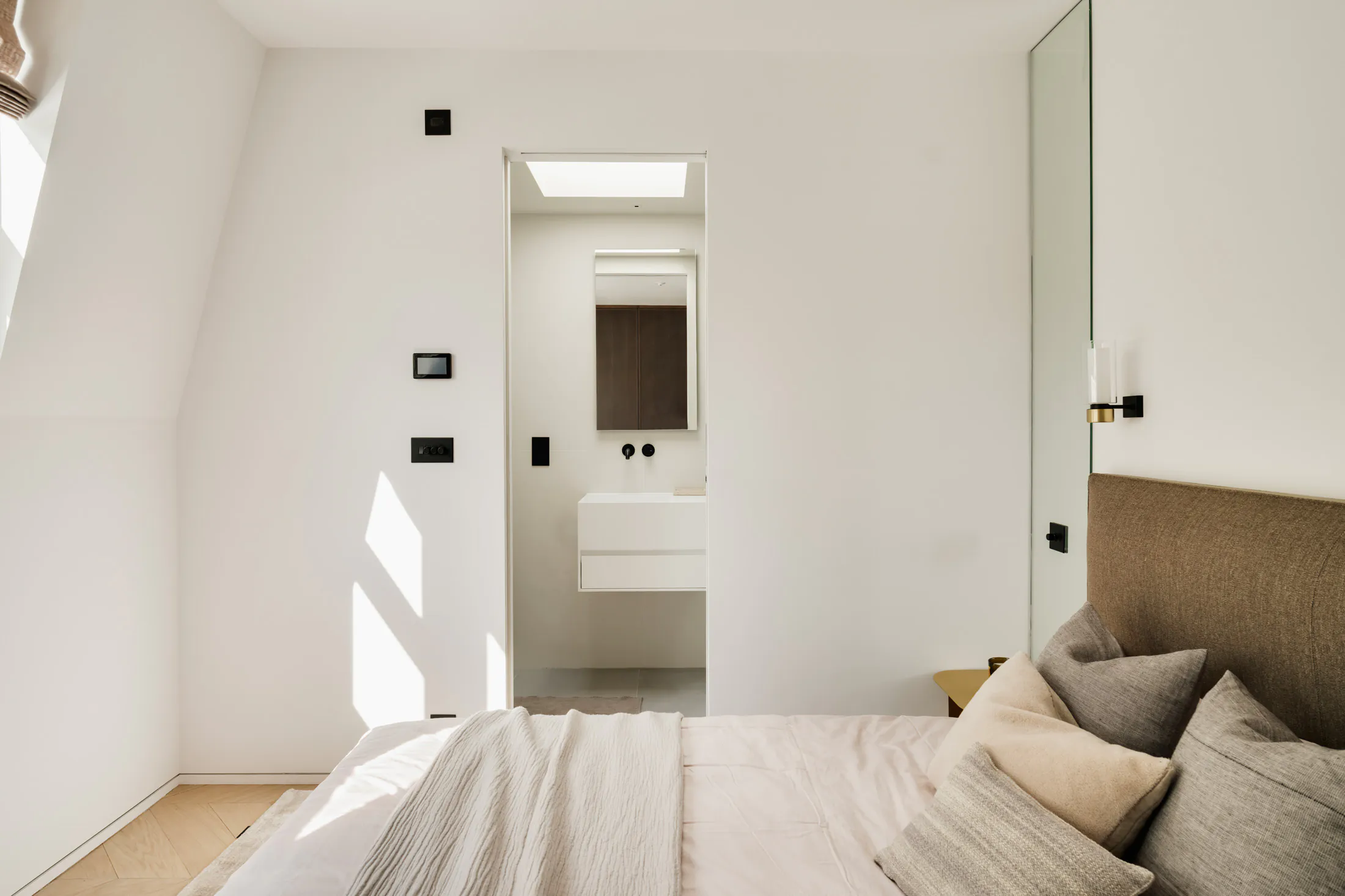 Domus-Stay-Luxury-Rental-House-Berkeley-Gardens(49)