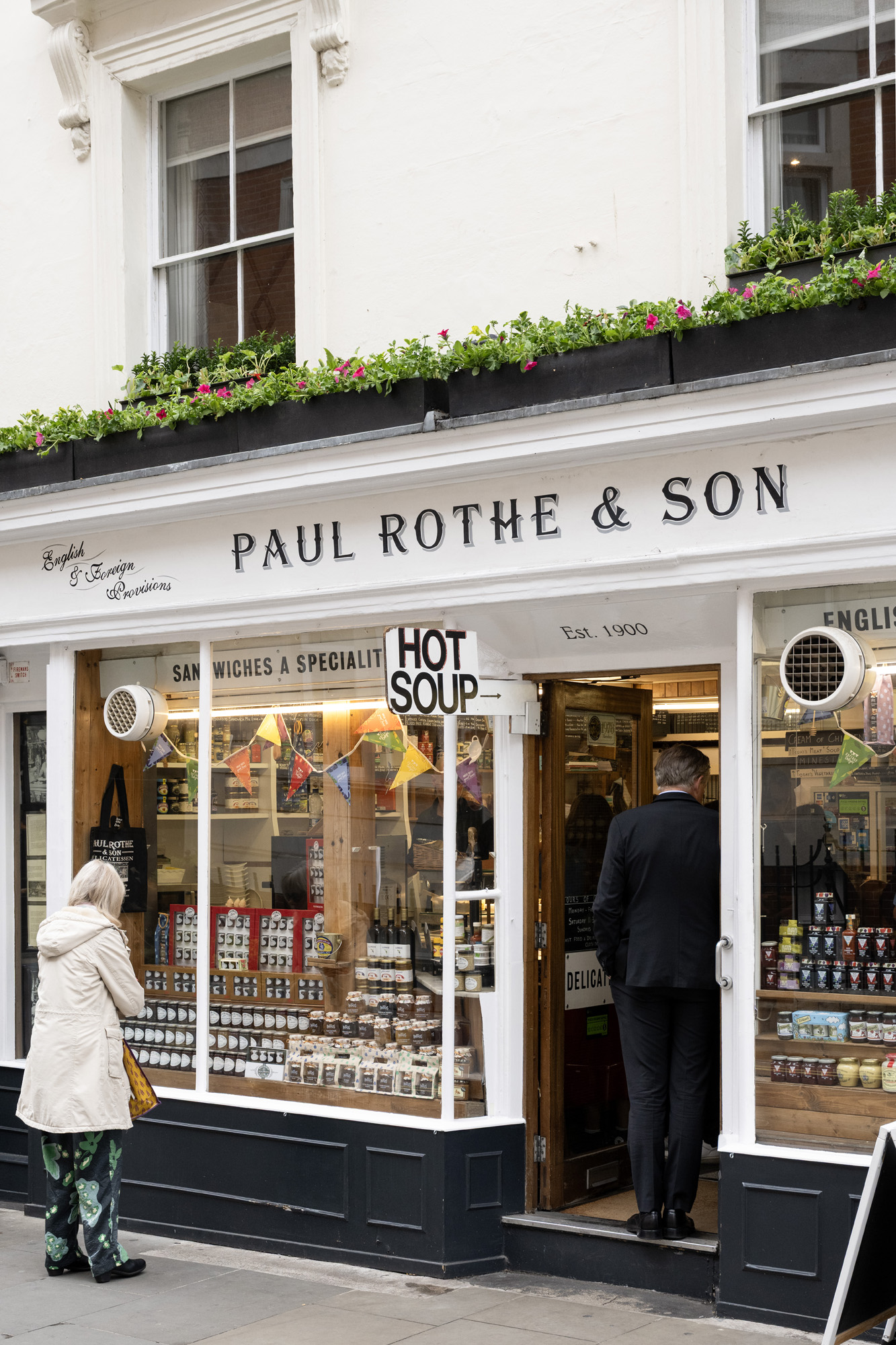 Domus-Stay-Marylebone-Area-Guide-London-Paul-Rothe-Deli (20)