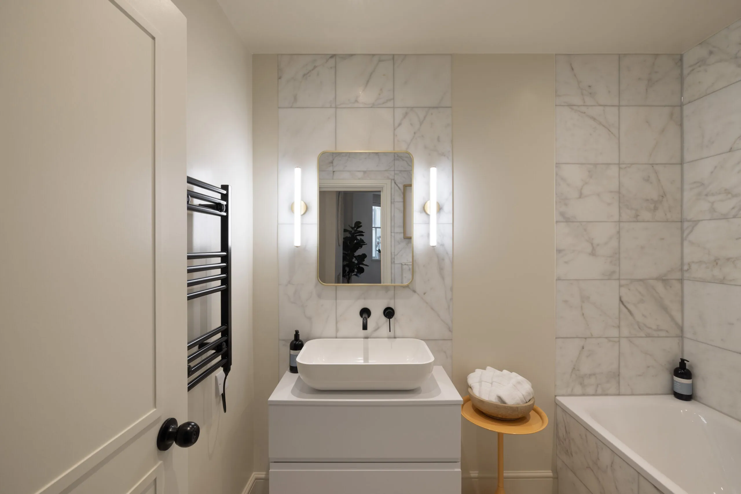 Domus-Stay-Notting-Hill-Apartment-For-Holiday-Rent-Colville-Terrace-4 (1)