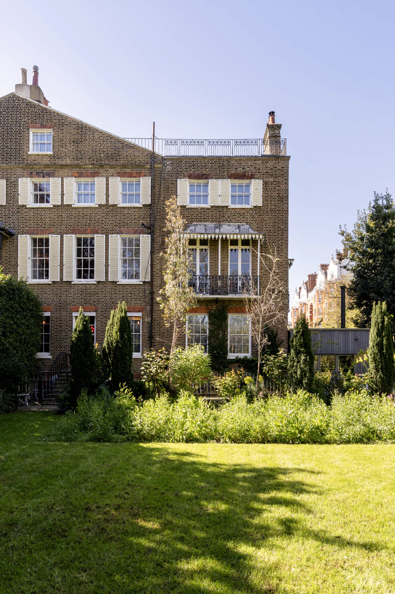 Domus Stay-Property-For-Rent-East-Heath-Road-7_Lo