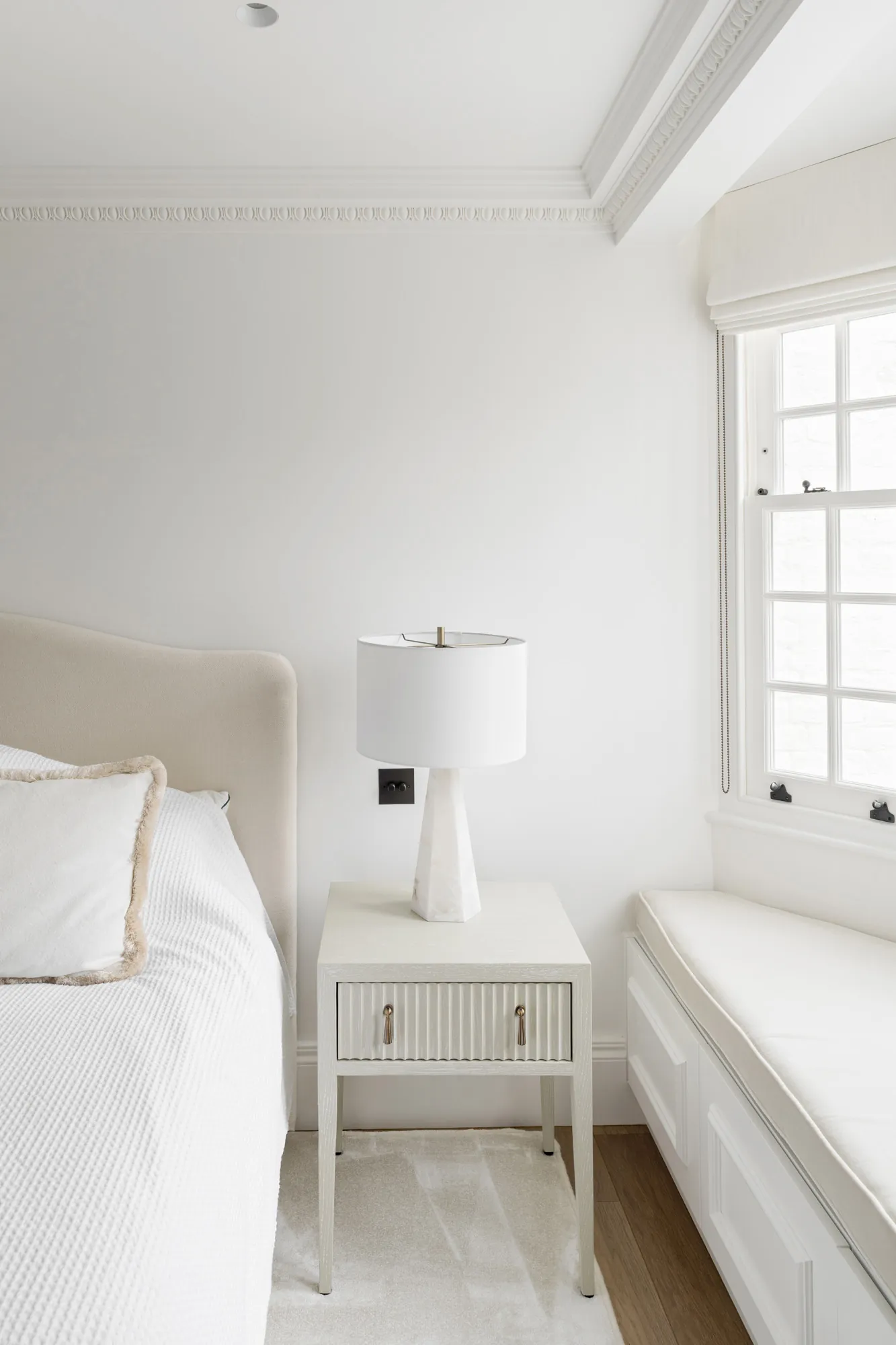 Domus-Stay-Property-For-Rent-Kynance-Mews-10_Lo