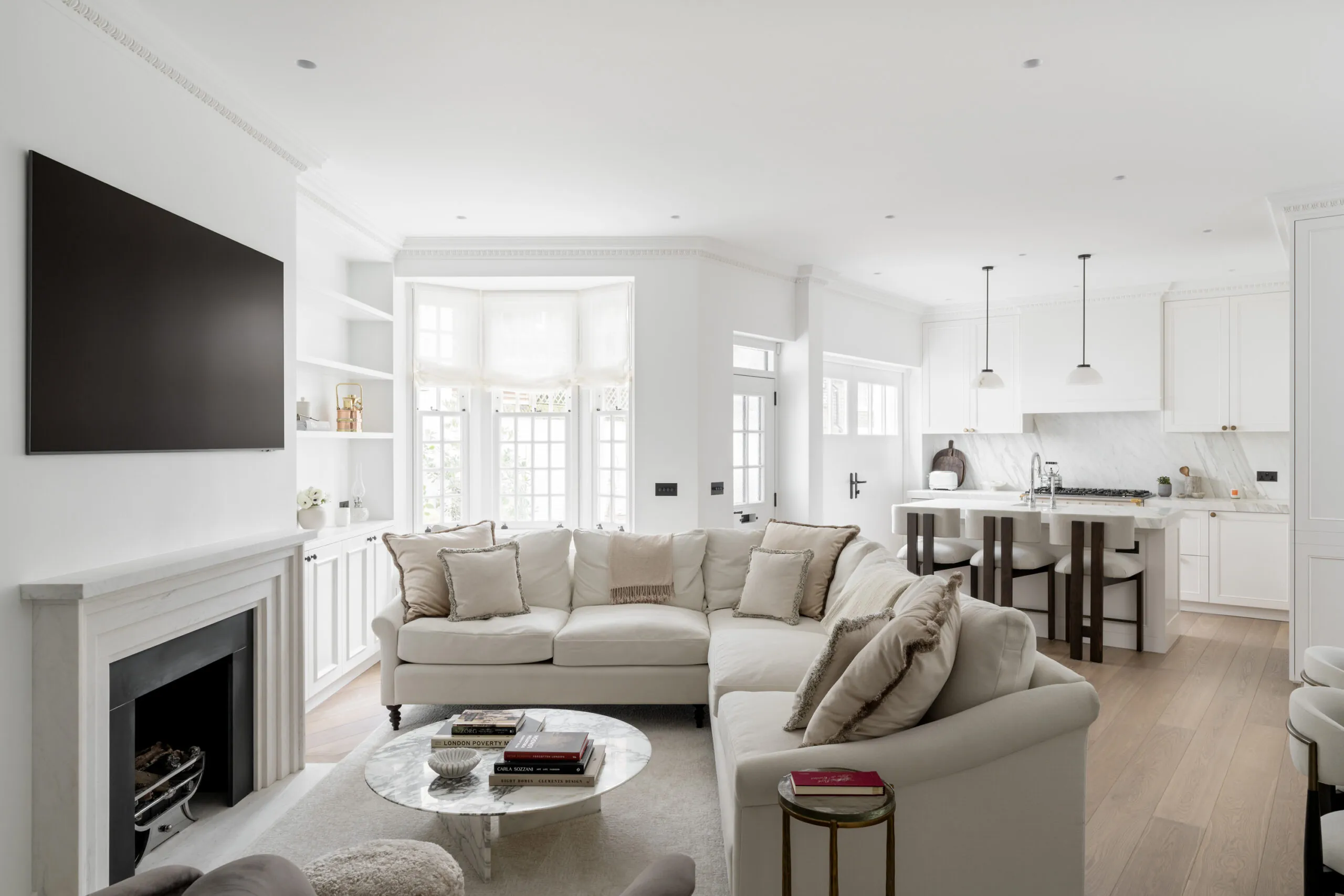 Domus-Stay-Property-For-Rent-Kynance-Mews-21_Lo