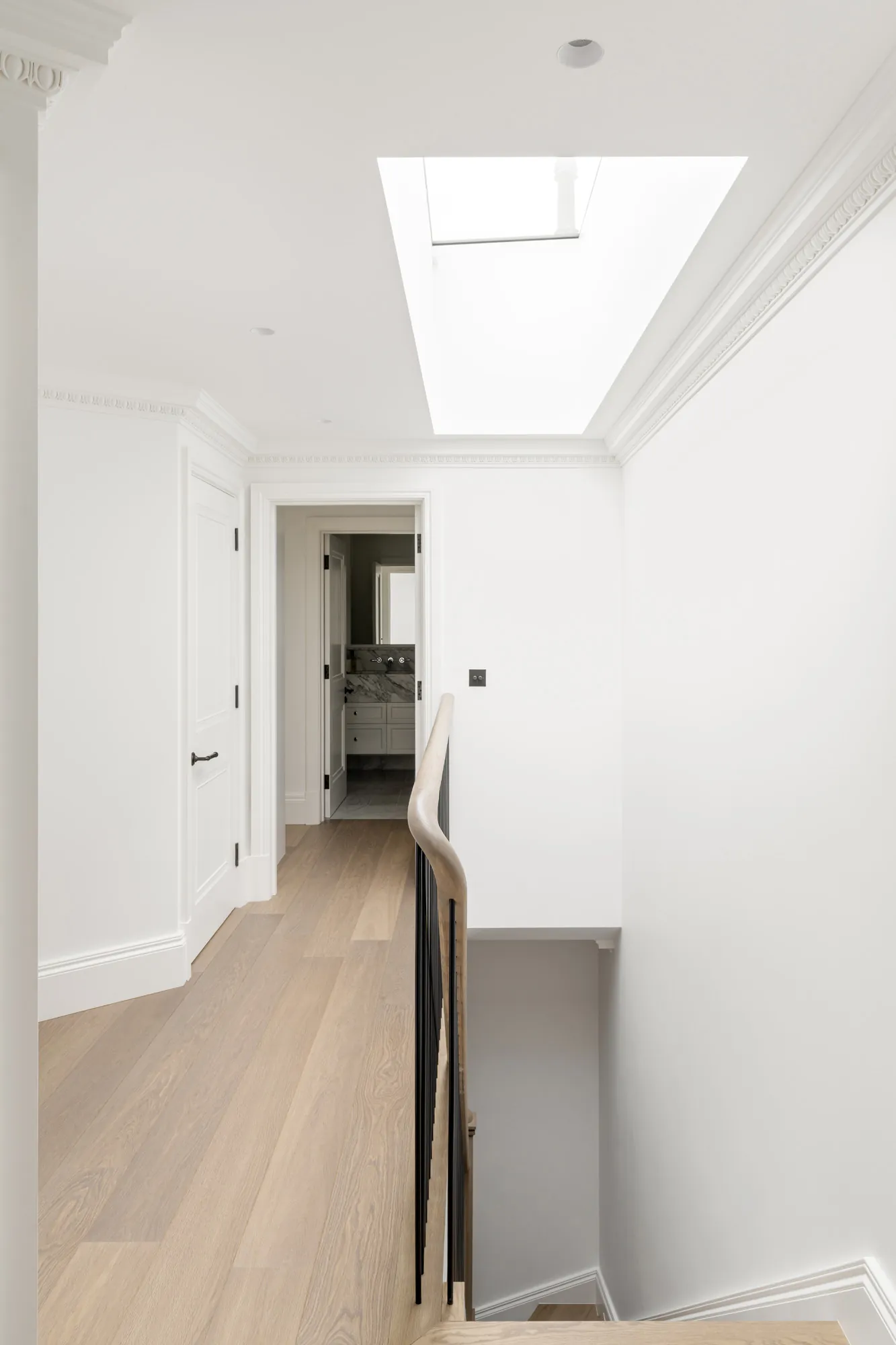 Domus-Stay-Property-For-Rent-Kynance-Mews-5_Lo