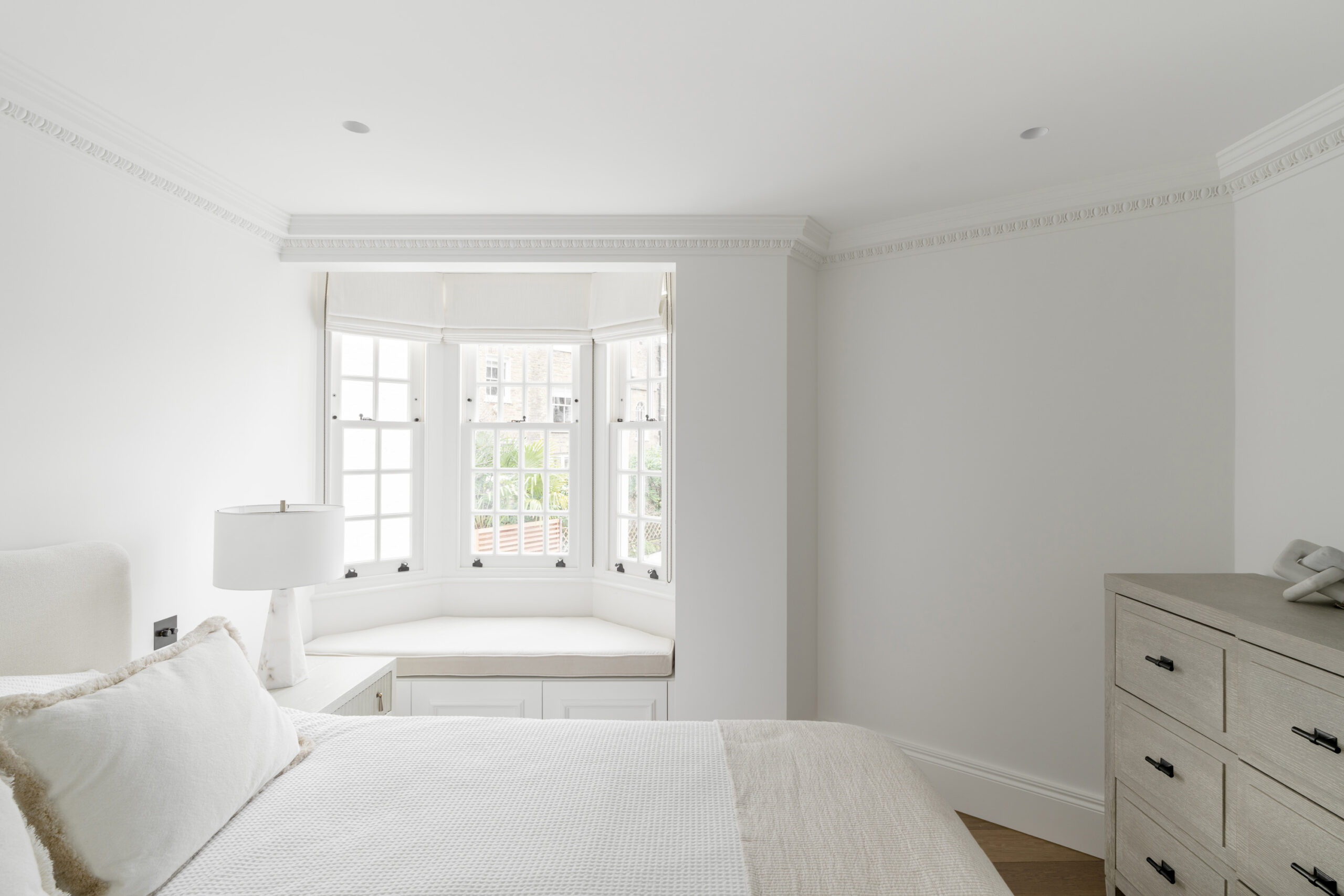 Domus-Stay-Property-For-Rent-Kynance-Mews-8_Lo