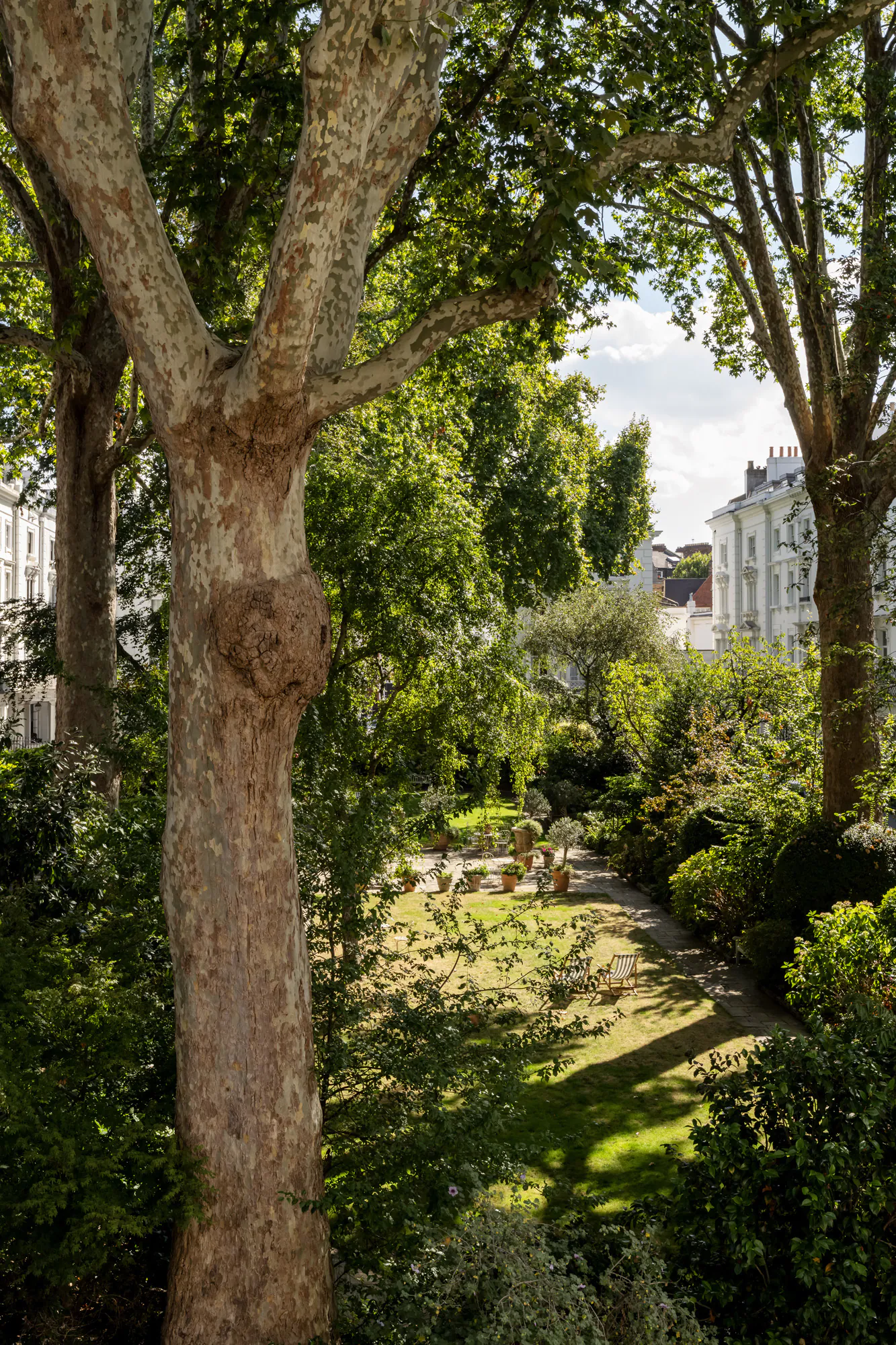 Domus-Stay-Property-For-Rent-Ovington-Gardens-34_Lo