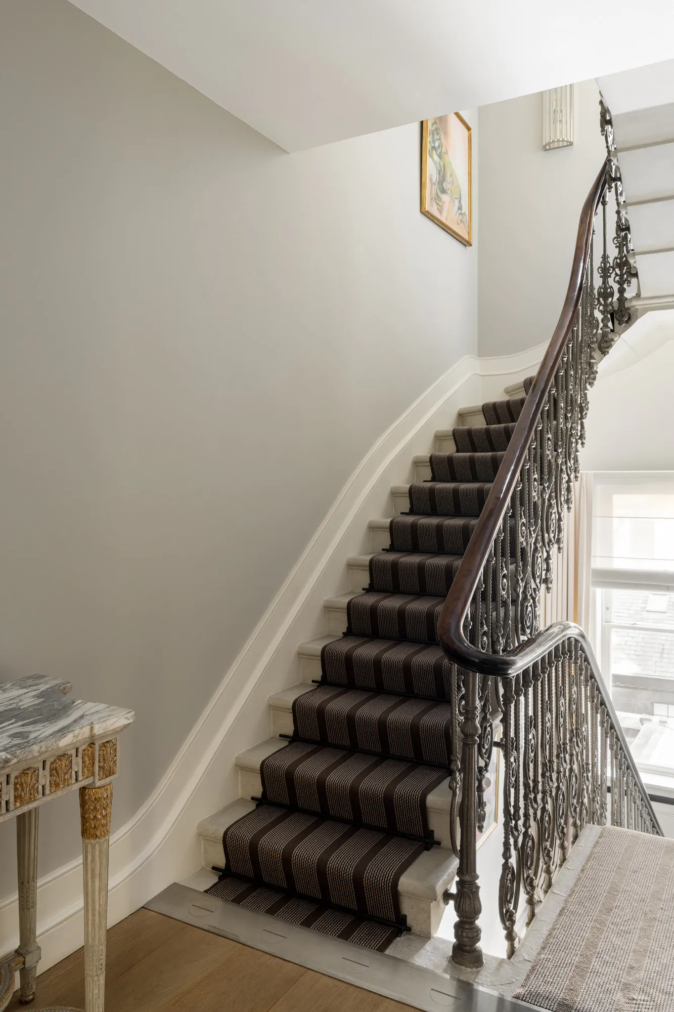 Domus-Stay-Property-For-Rent-Ovington-Gardens-38_Lo