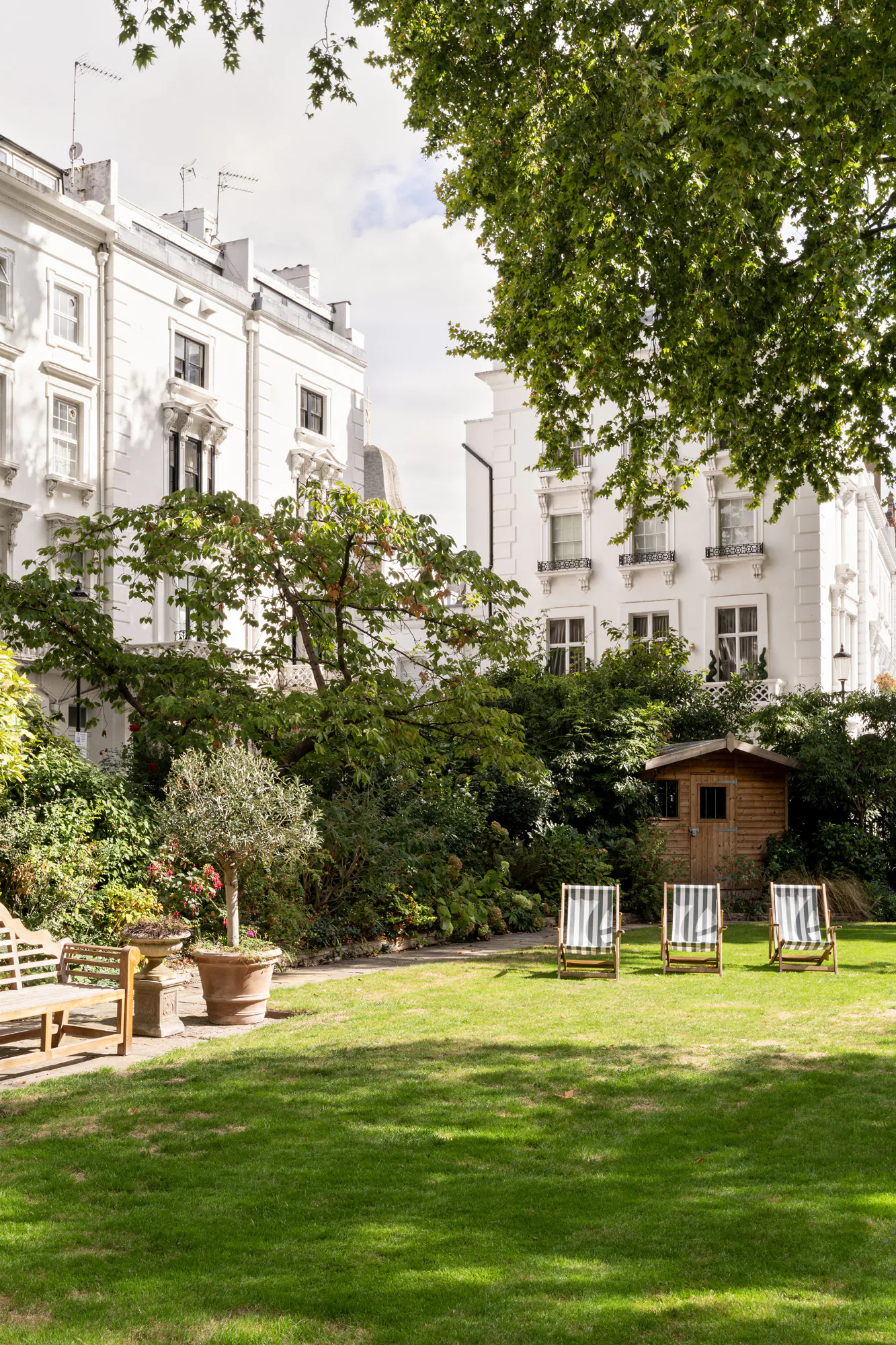 Domus-Stay-Property-For-Rent-Ovington-Gardens-68_Lo
