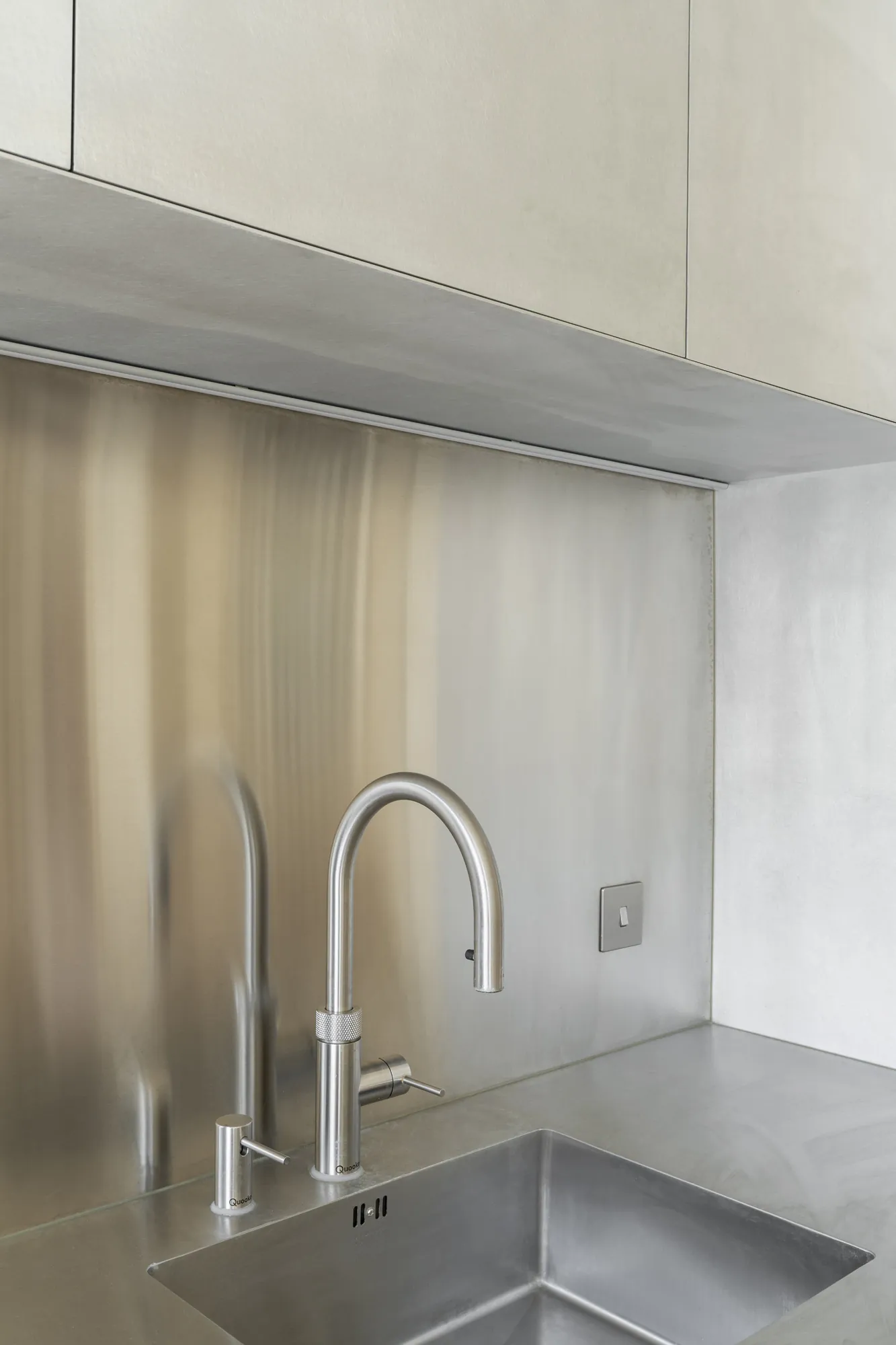 Domus Stay-Property-For-Rent-St-Stephens-Gardens-15_Lo