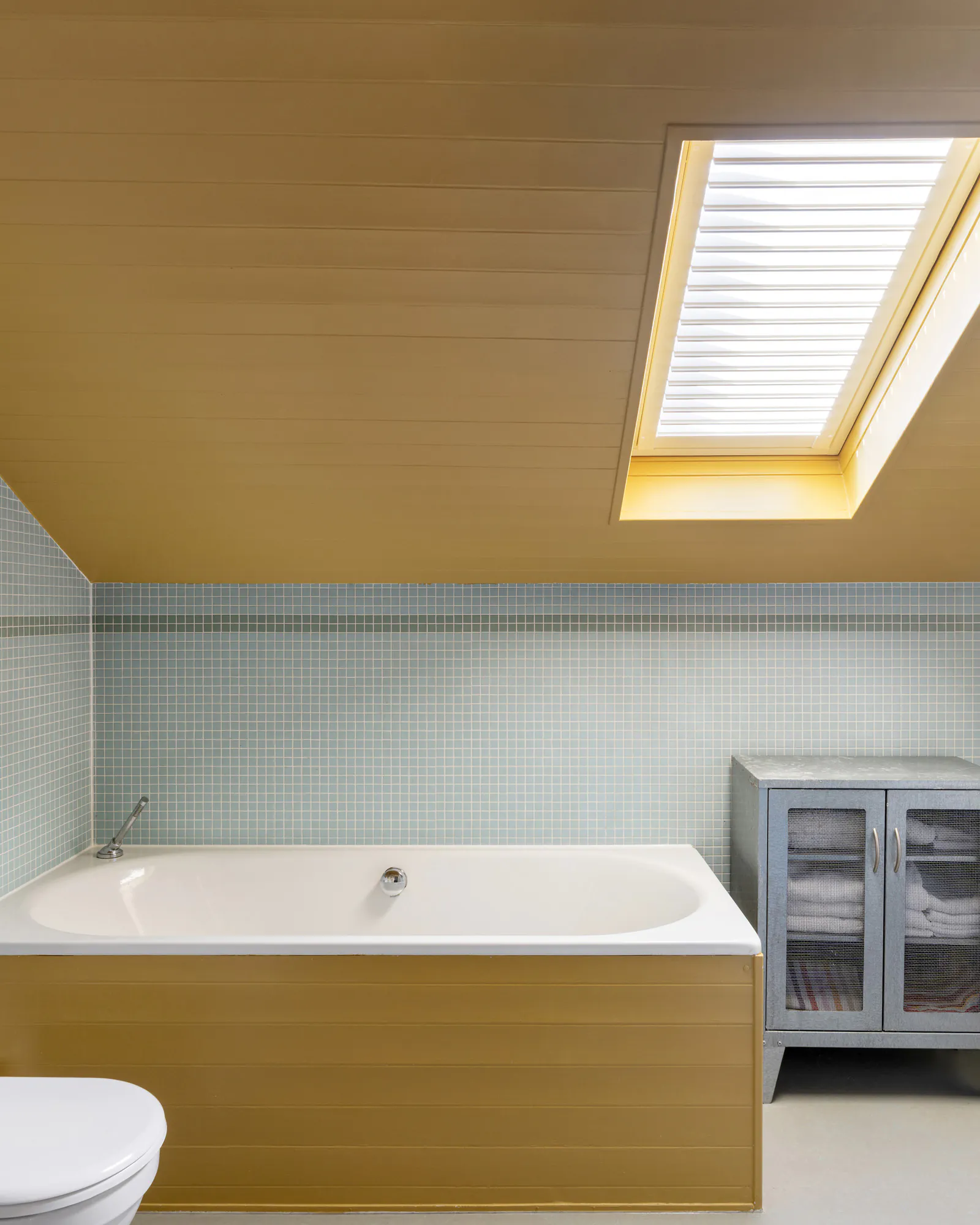 Domus-Stay-Property-For-Rent-Stamford-Brook-Road-39_Lo