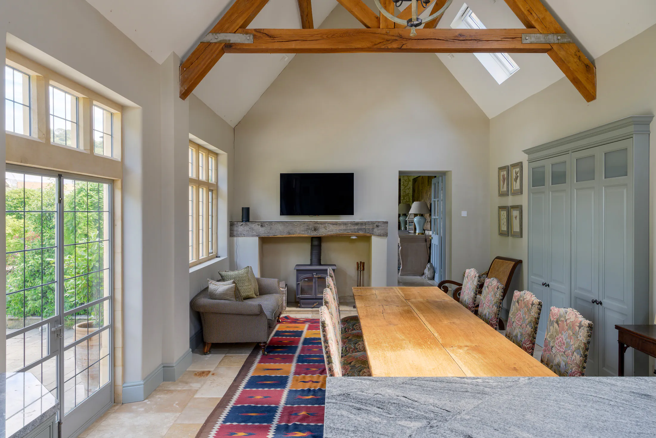 Domus-Stay-luxury-countryside-home-to-rent-Brookside-House-LR (1)