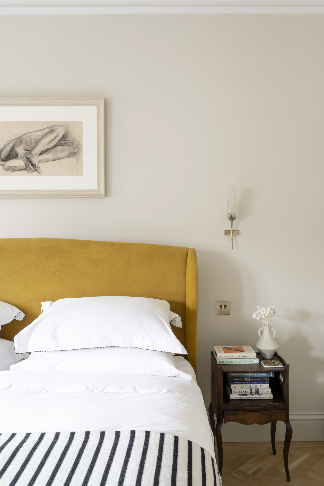 Hammersmith-Apartment-For-Rent-MacFarlane-Road-29_Lo