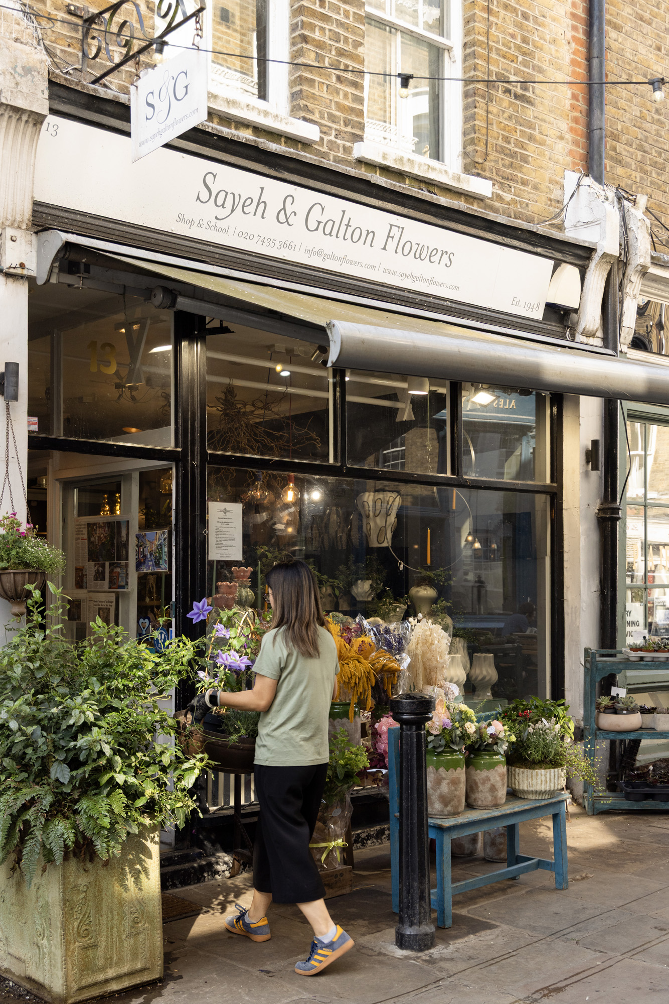 Hampstead-Area-Guide-London-Sayeh-&-Galton-Flowers (18)