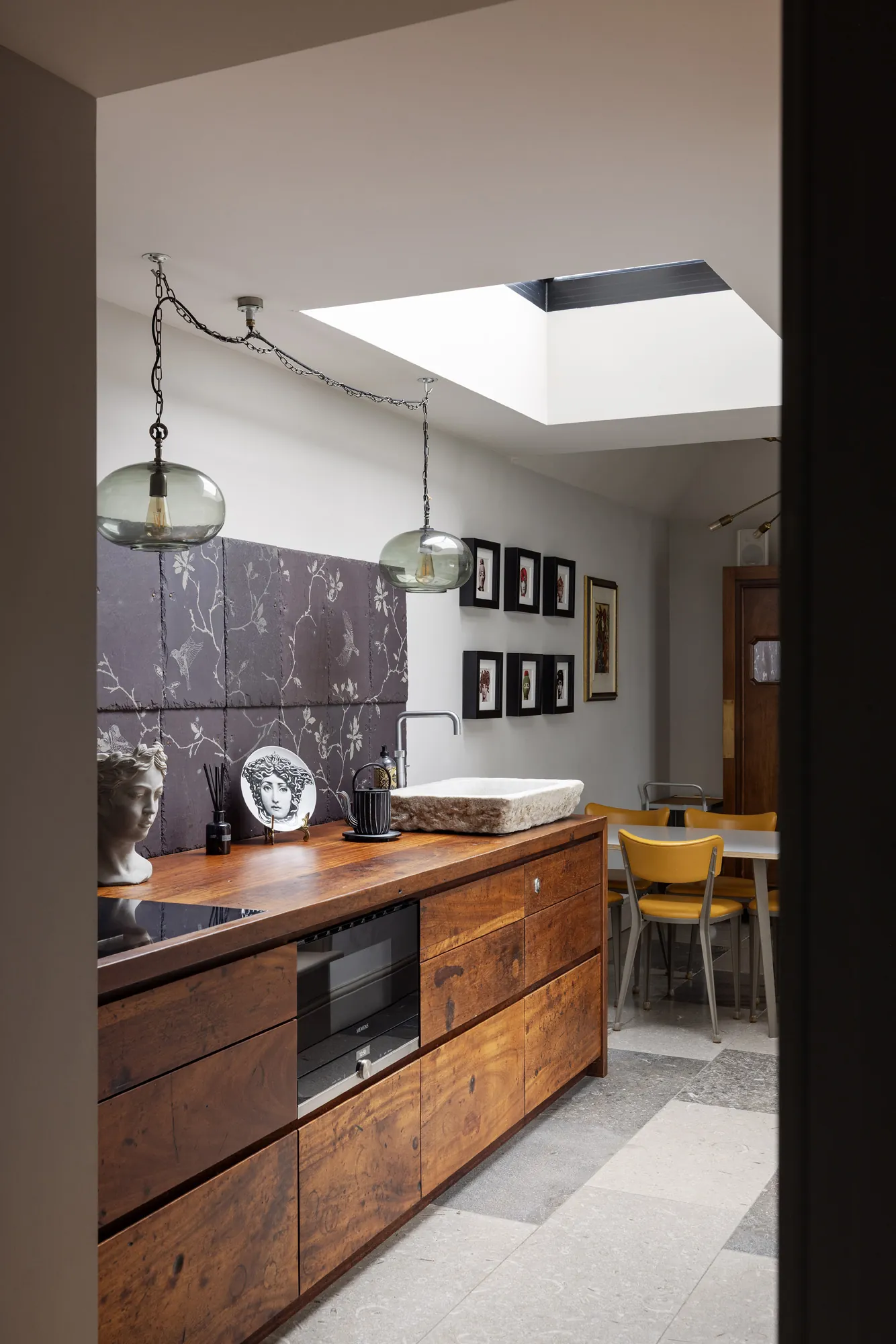 Hampstead-House-For-Rent-East-Heath-Road-12_Lo