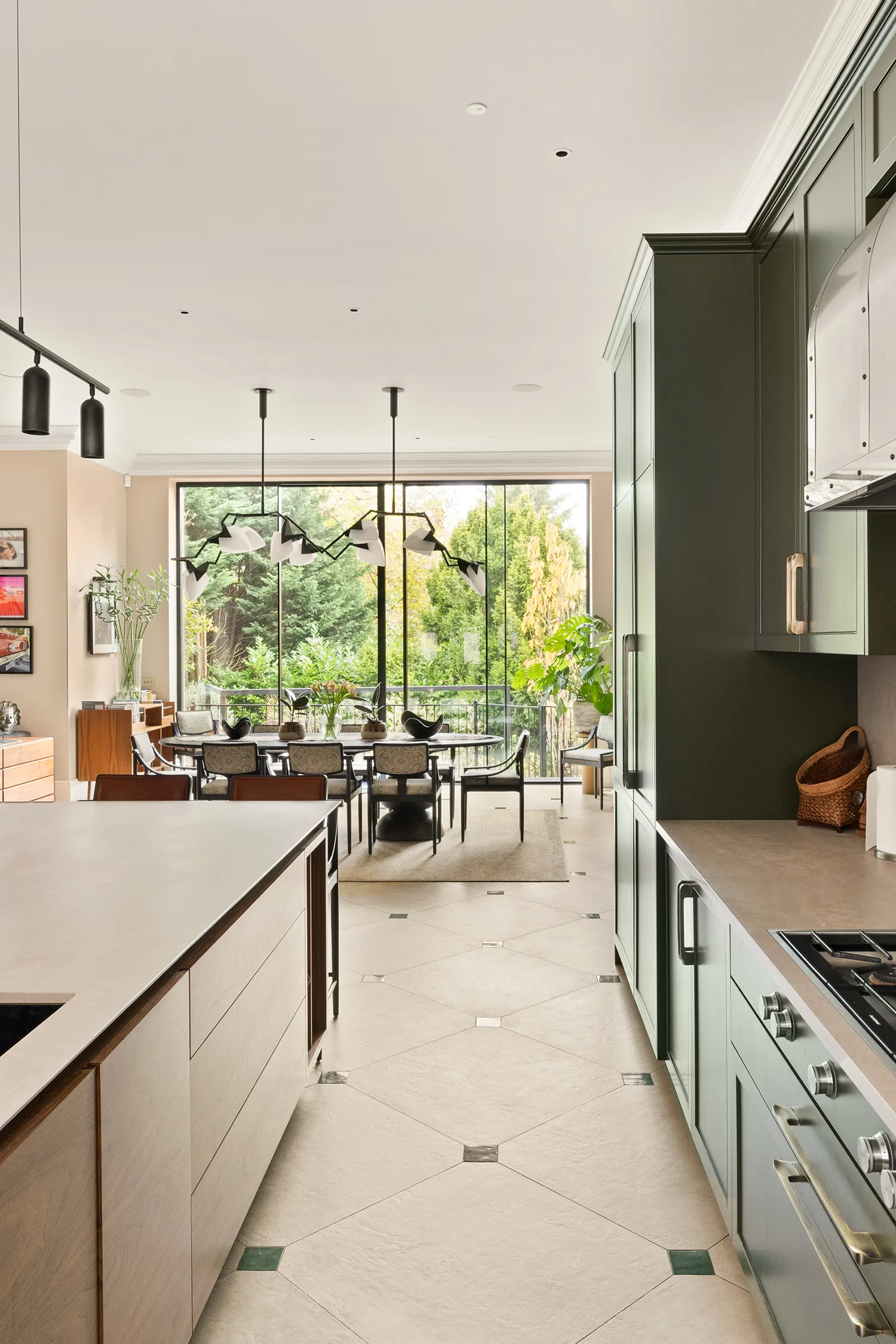 Hampstead-House-For-Rent-Redington-Road (77)_portrait