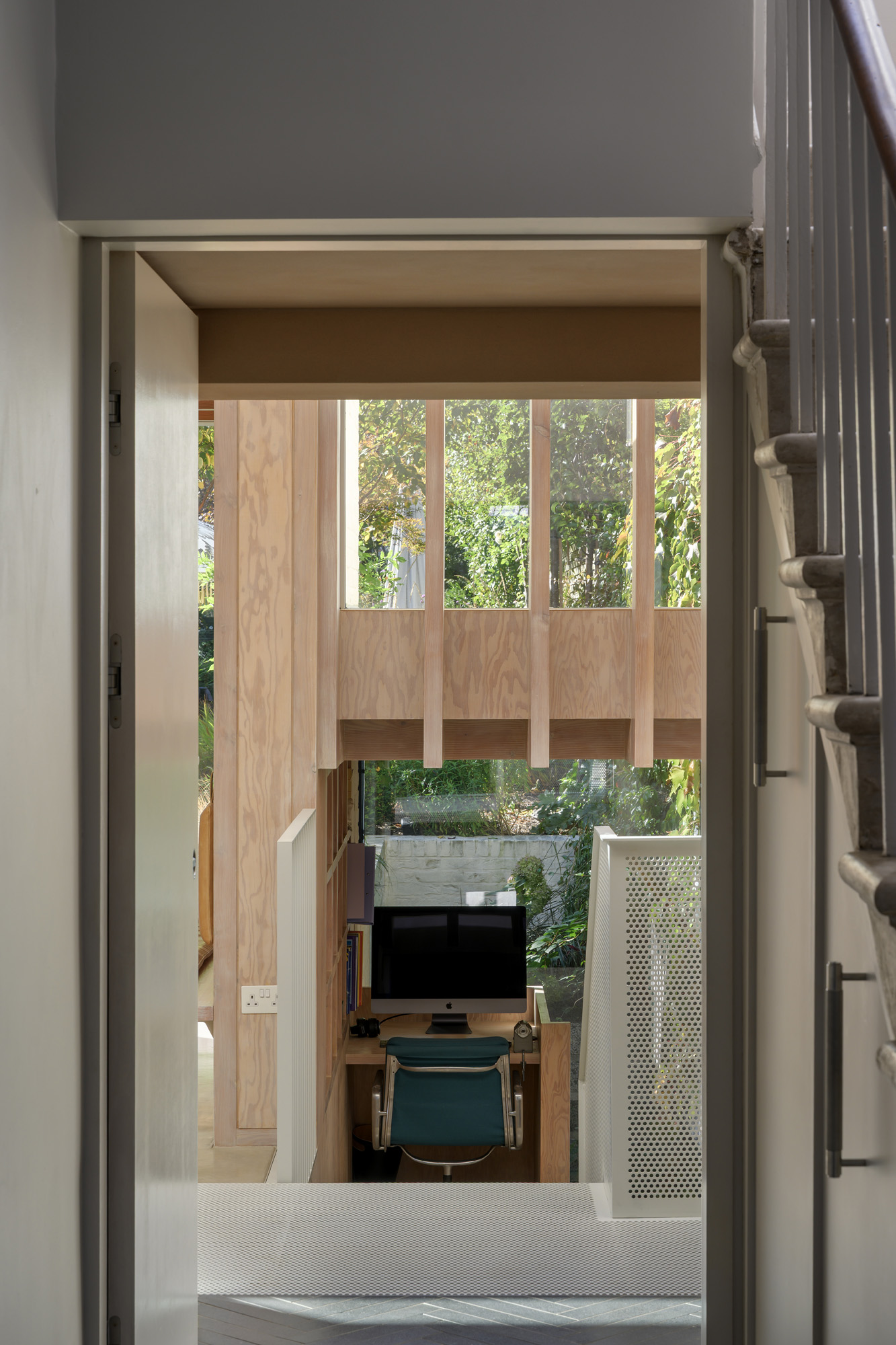 Highgate-House-For-Rent-Highgate-West-Hill-56_Lo