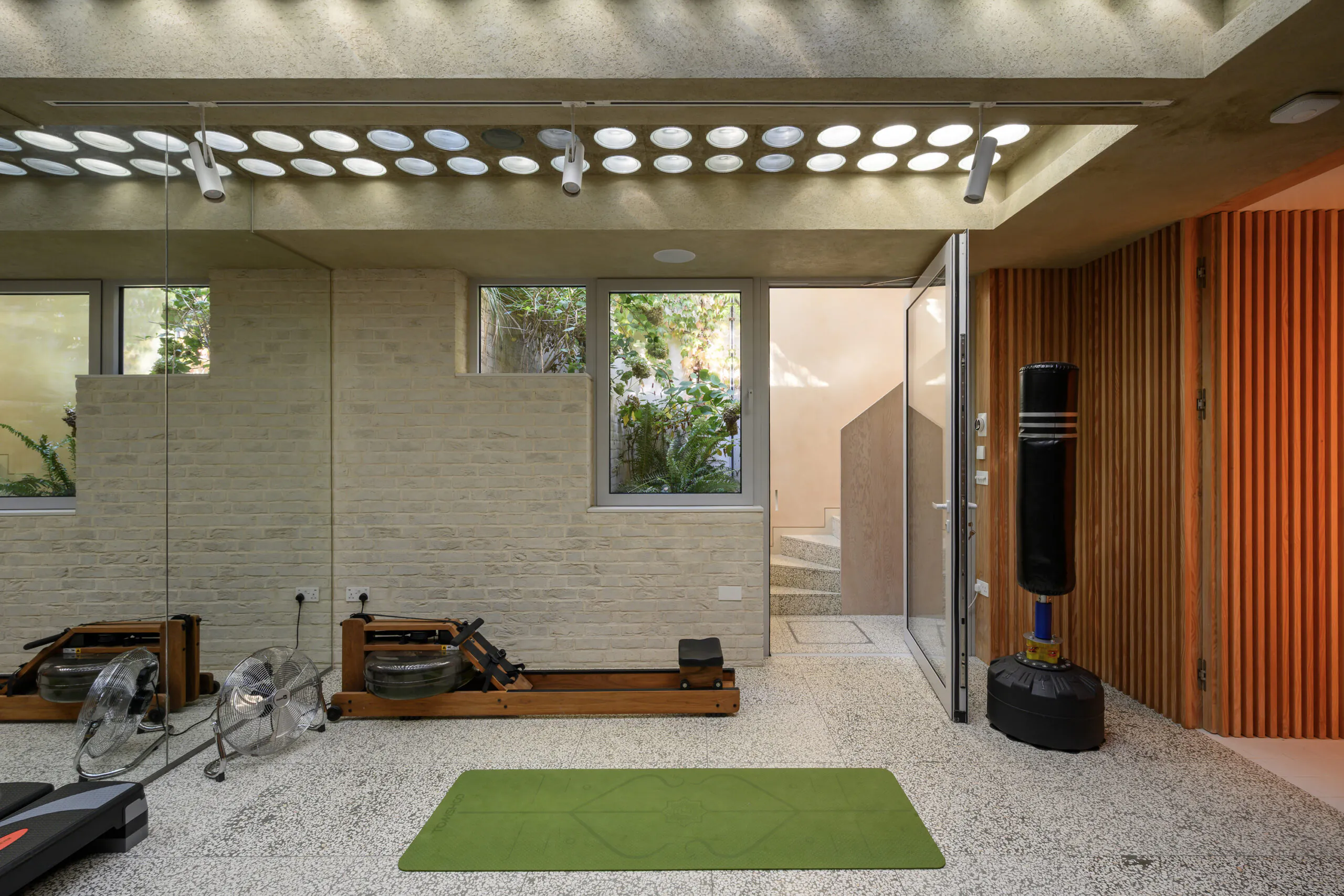 Highgate-House-For-Rent-Highgate-West-Hill-62_Lo