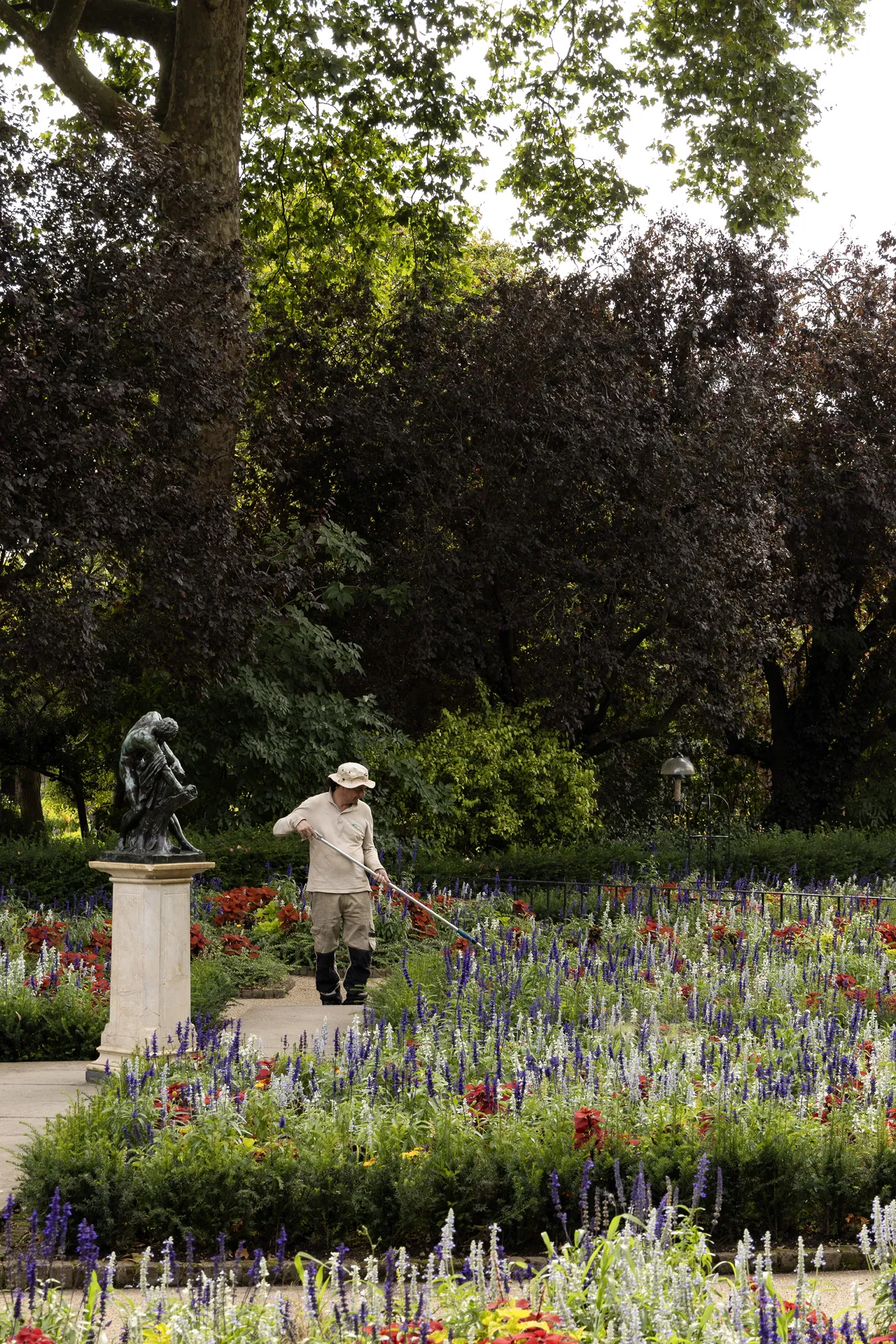 Holland-Park-Area-Guide (3)