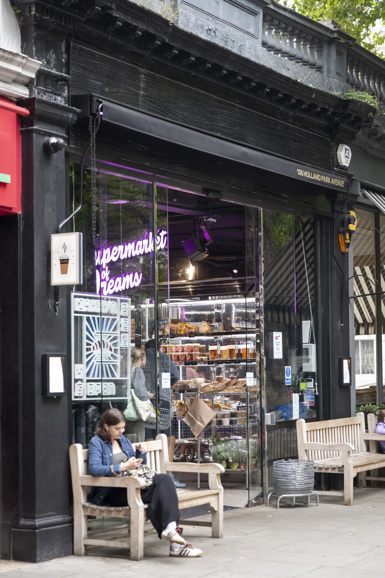 Holland-Park-Area-Guide-Best-Shops-Supermarket-of-dreams (3)