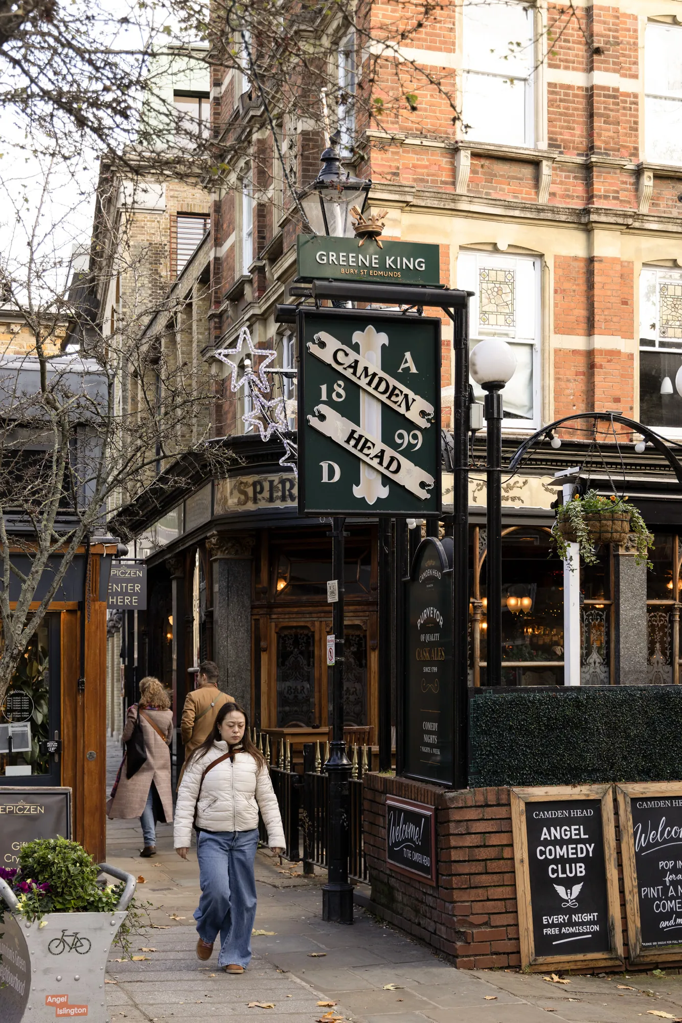 Islington-Area-Guide-Best-Shopping-Camden-Passage (2)