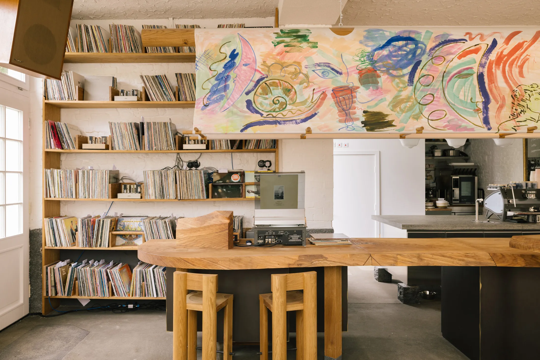 Islington-Area-Guide-Best-Wine-Bar-Goodbye-Horses (4)