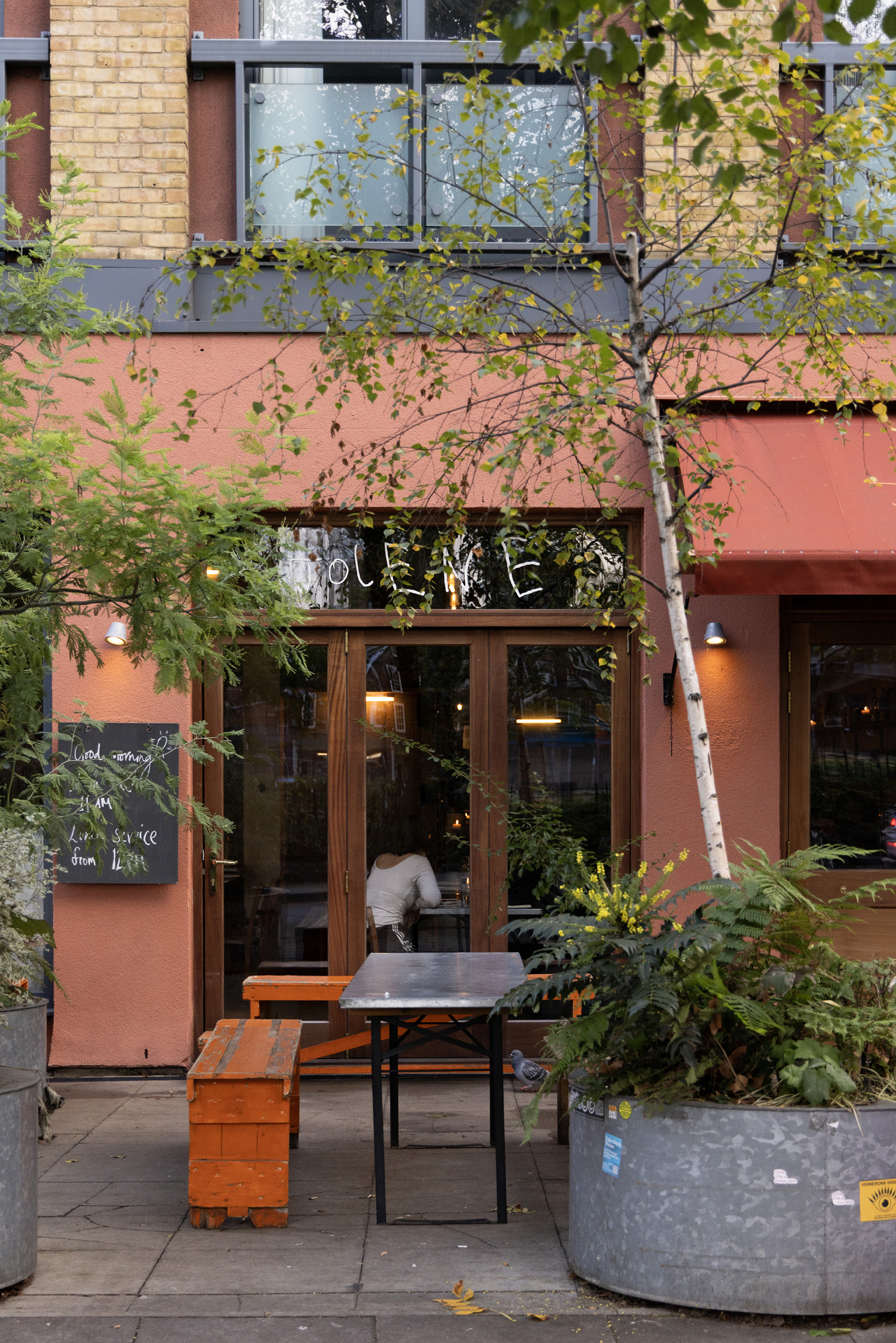 Islington-Area-Guide-Newington-Green-Best-Restaurants-Jolene