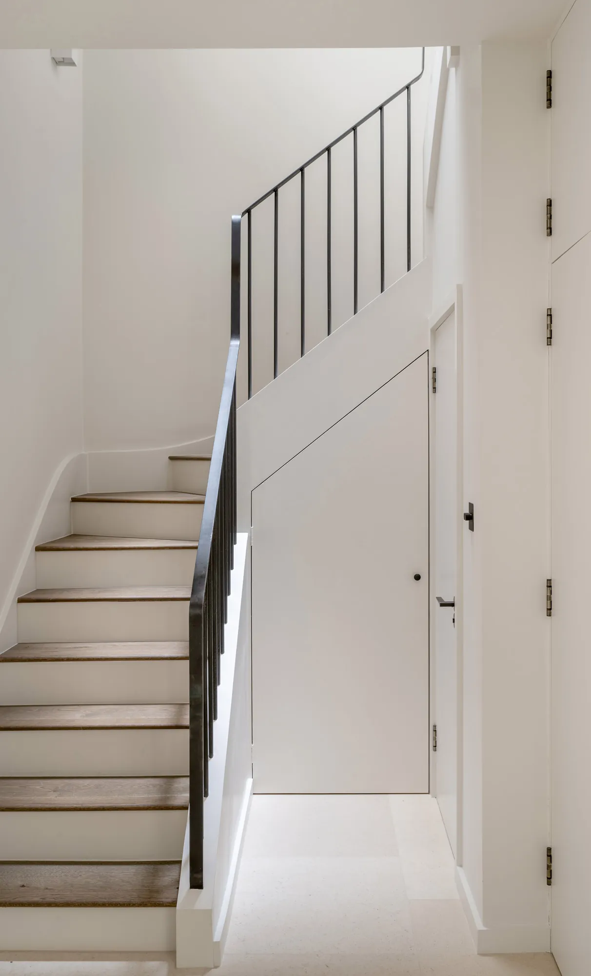 Kensington-House-For-Rent-Princes-Gate-Mews-10_Lo