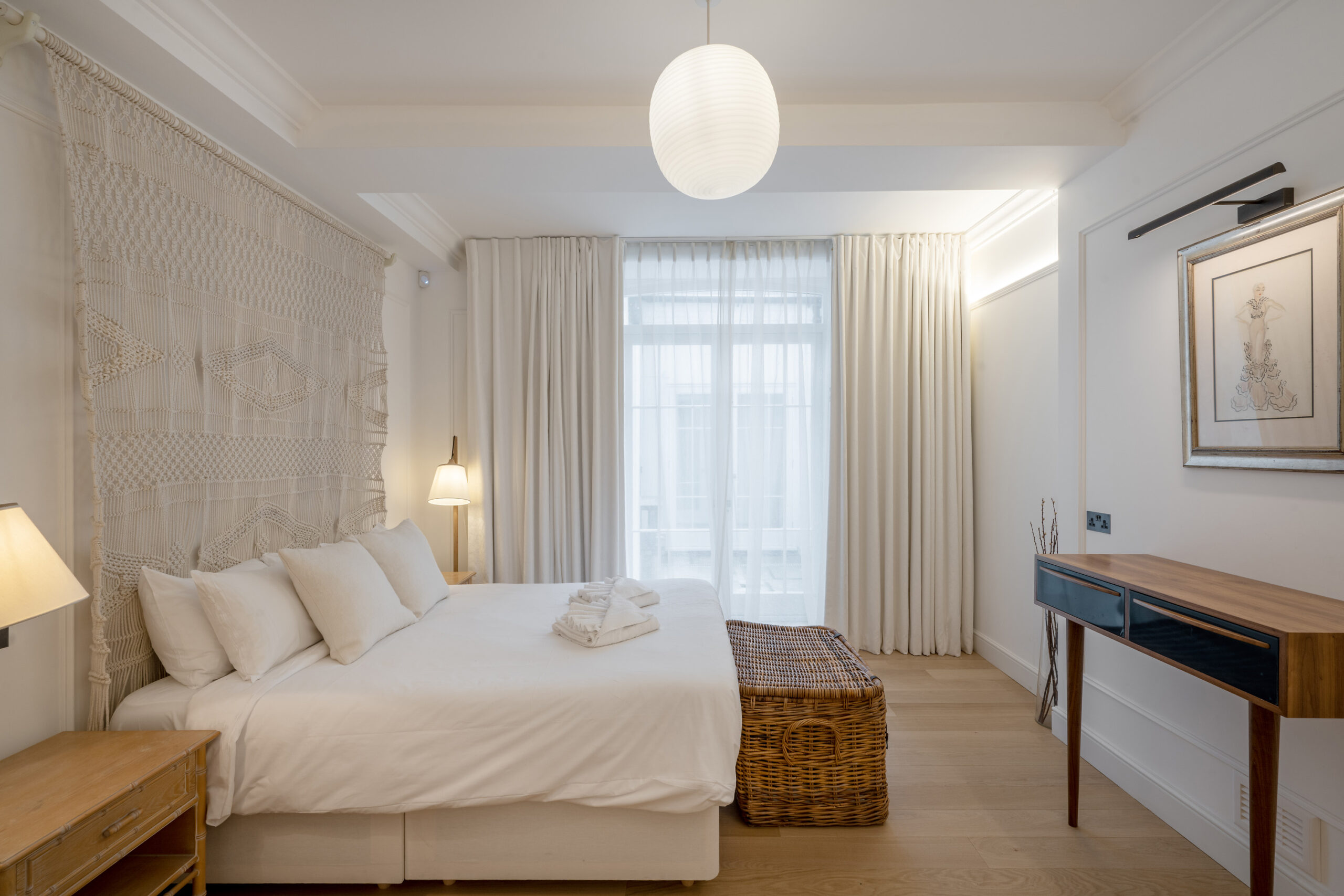 Knightsbridge-Apartment-For-Rent-Ennismore-Gardens-18_Lo