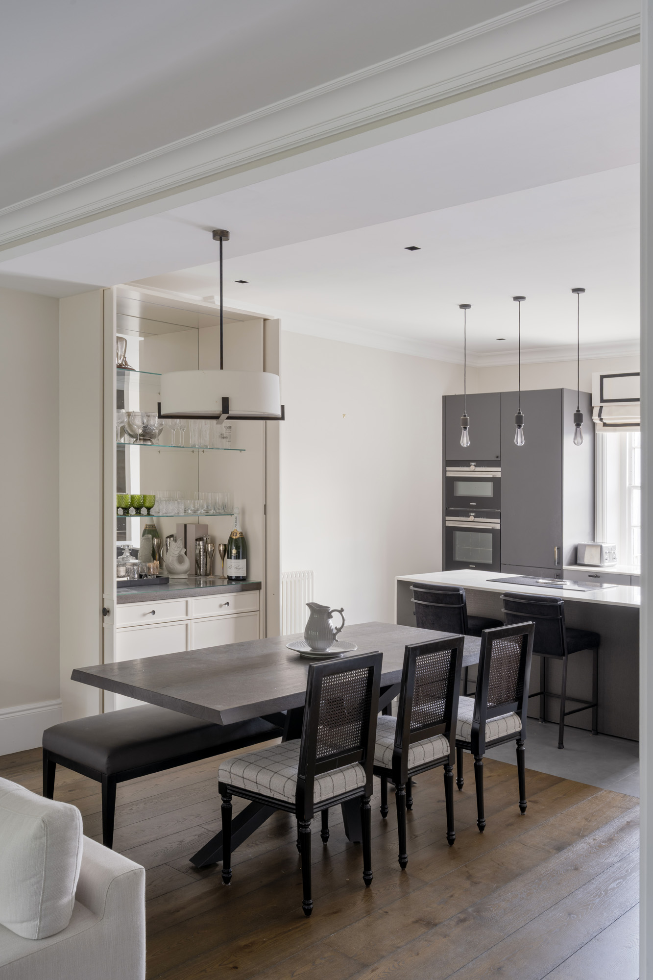 Knightsbridge-Apartment-For-Rent-Lowndes-Square-7_Lo