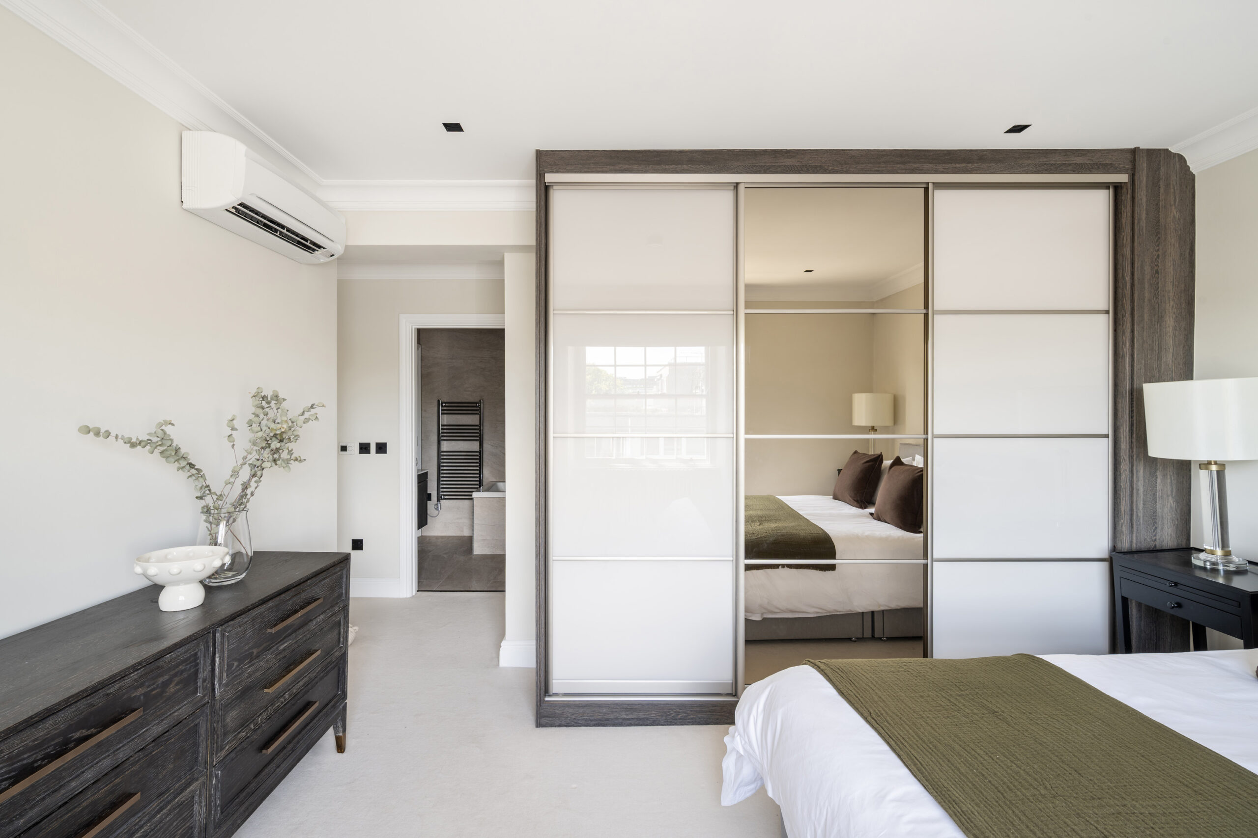 Knightsbridge-Apartment-For-Rent-Lowndes-Square-Reshoot-17_Lo