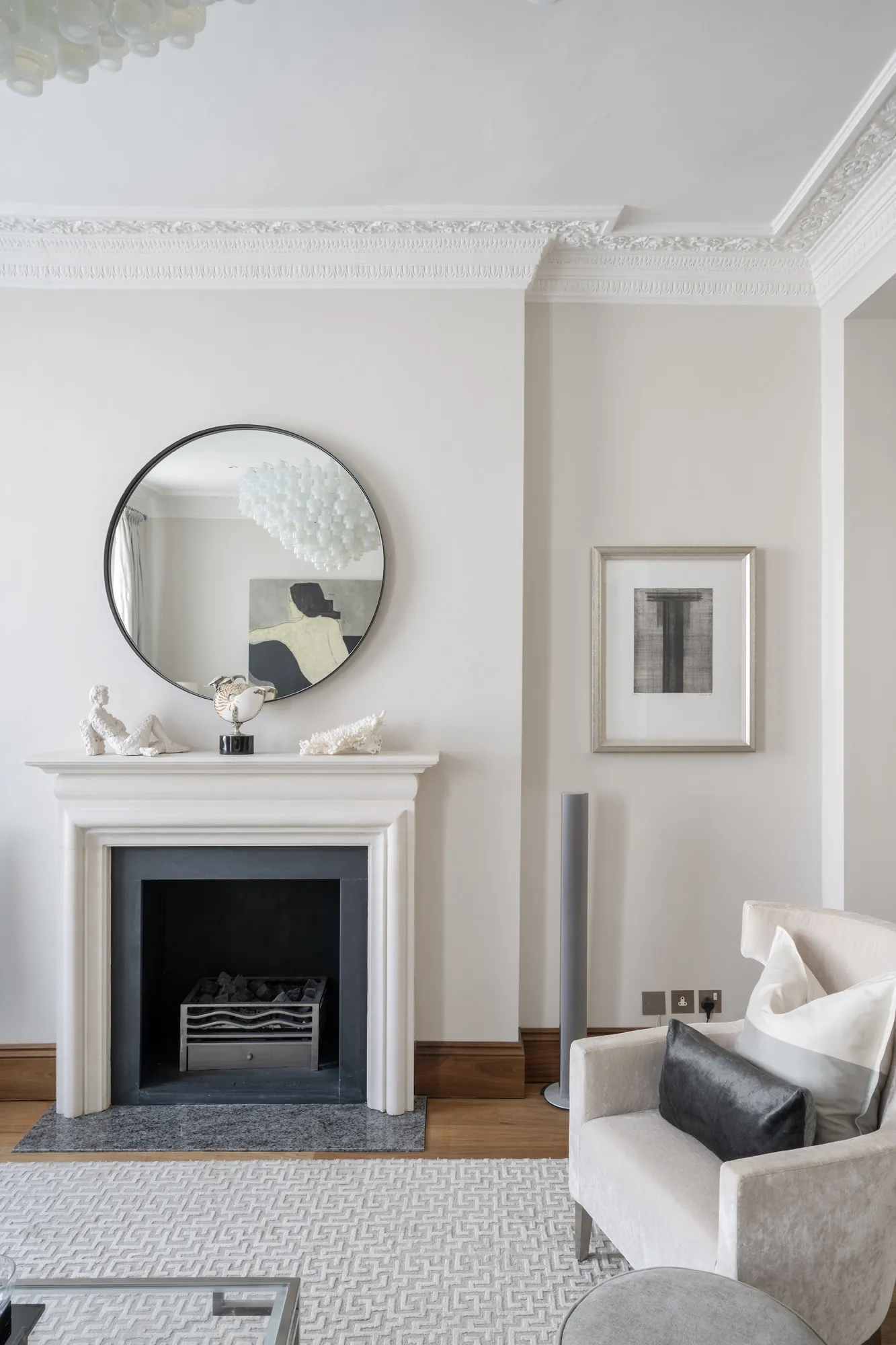 Knightsbridge-House-For-Rent-Montpelier-Street-22_Lo