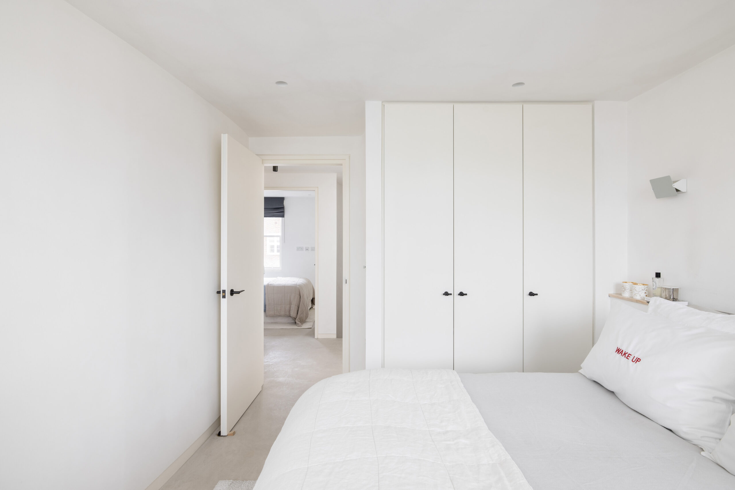 Ladbroke-Grove-Apartment-For-Rent-Golbourne-Road-4_Lo