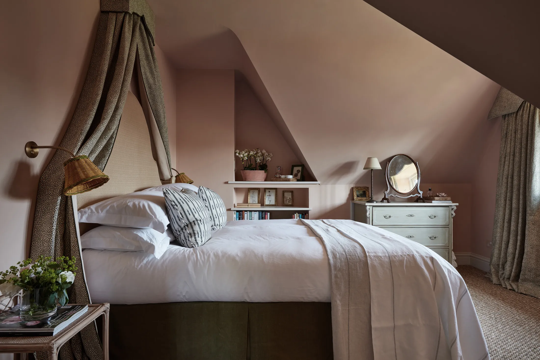 Luxury-Cotswolds-Cottage-To-Rent-For-Holiday-Burford-15