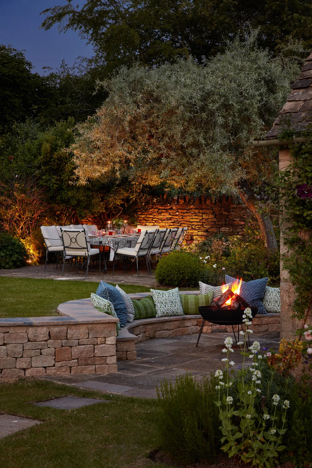 Luxury-Cotswolds-Cottage-To-Rent-For-Holiday-Burford-24